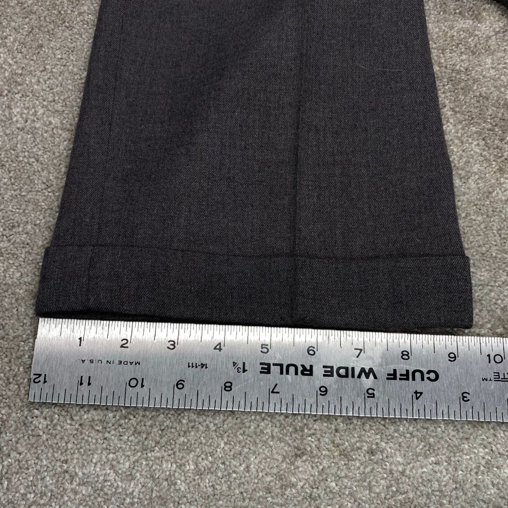 Vintage Louis Raphael Braggi Dress Pants Men 38x32 Gray Wool Blend Front Pleated Cuffed Dress Pants Mens Regular Gray 38 32 Modern Fashion Pants Men Size US 38 / EU 54 - 7 Thumbnail
