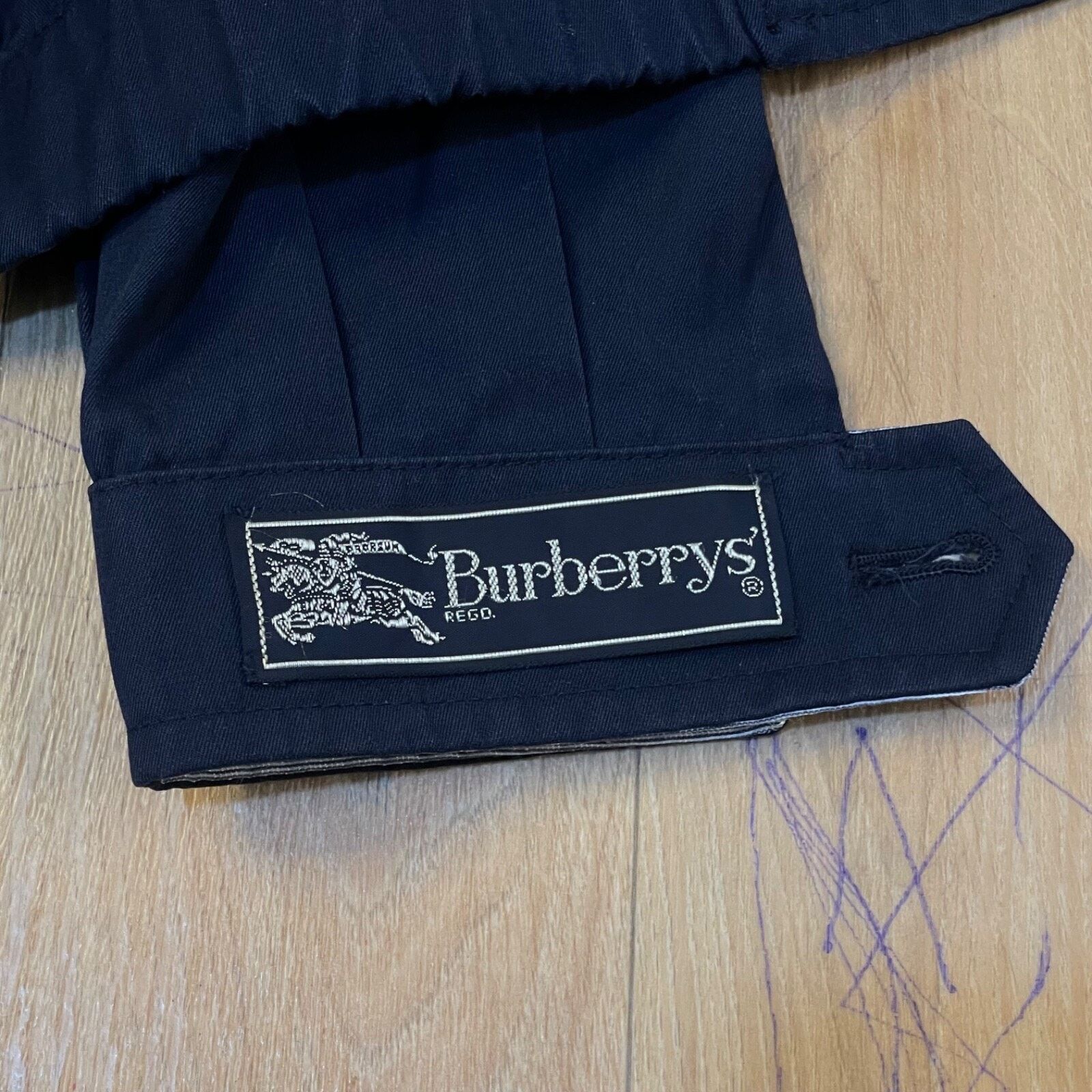 Burberry VINTAGE BURBERRY Bomber Jacket winter COAT cotton BLUE NAY Size M / US 6-8 / IT 42-44 - 9 Thumbnail