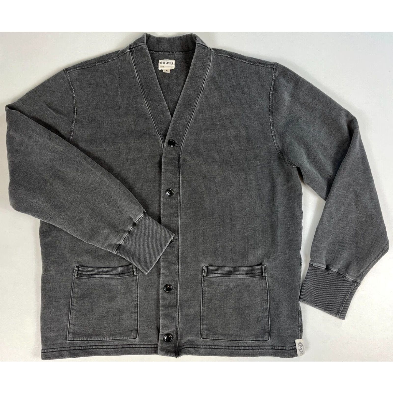 Todd Snyder Todd Snyder Men’s Cardigan Sweatshirt Sweatshirt Cardigan XL Gray Canada 100% Cotton Vintage? (adjust as per rules) Size US XL / EU 56 / 4 - 3 Thumbnail