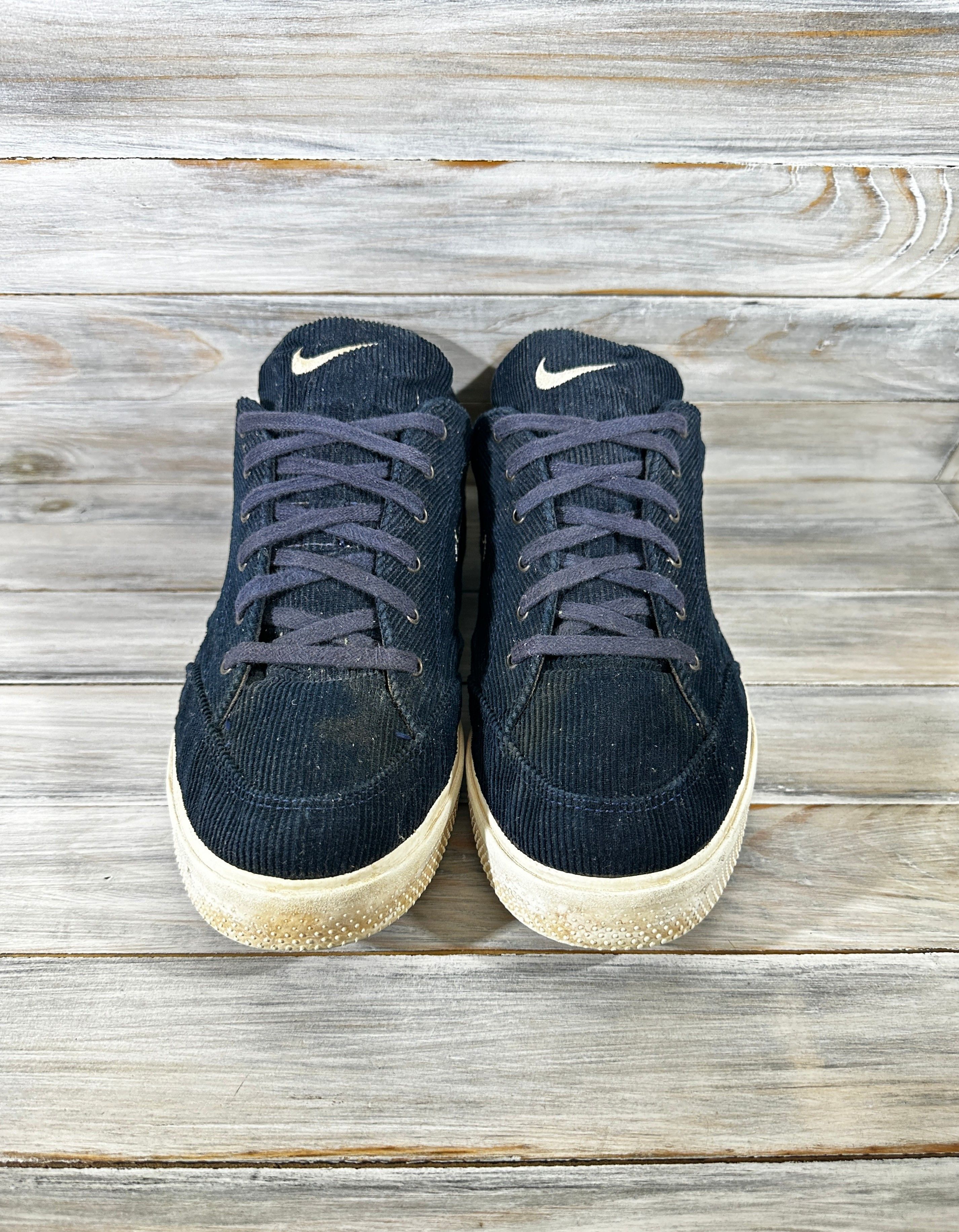 Nike × Vintage Vintage Nike Velvet 1998 Men's Sneakers Made In Thailand Size US 11 / EU 44 - 15 Thumbnail