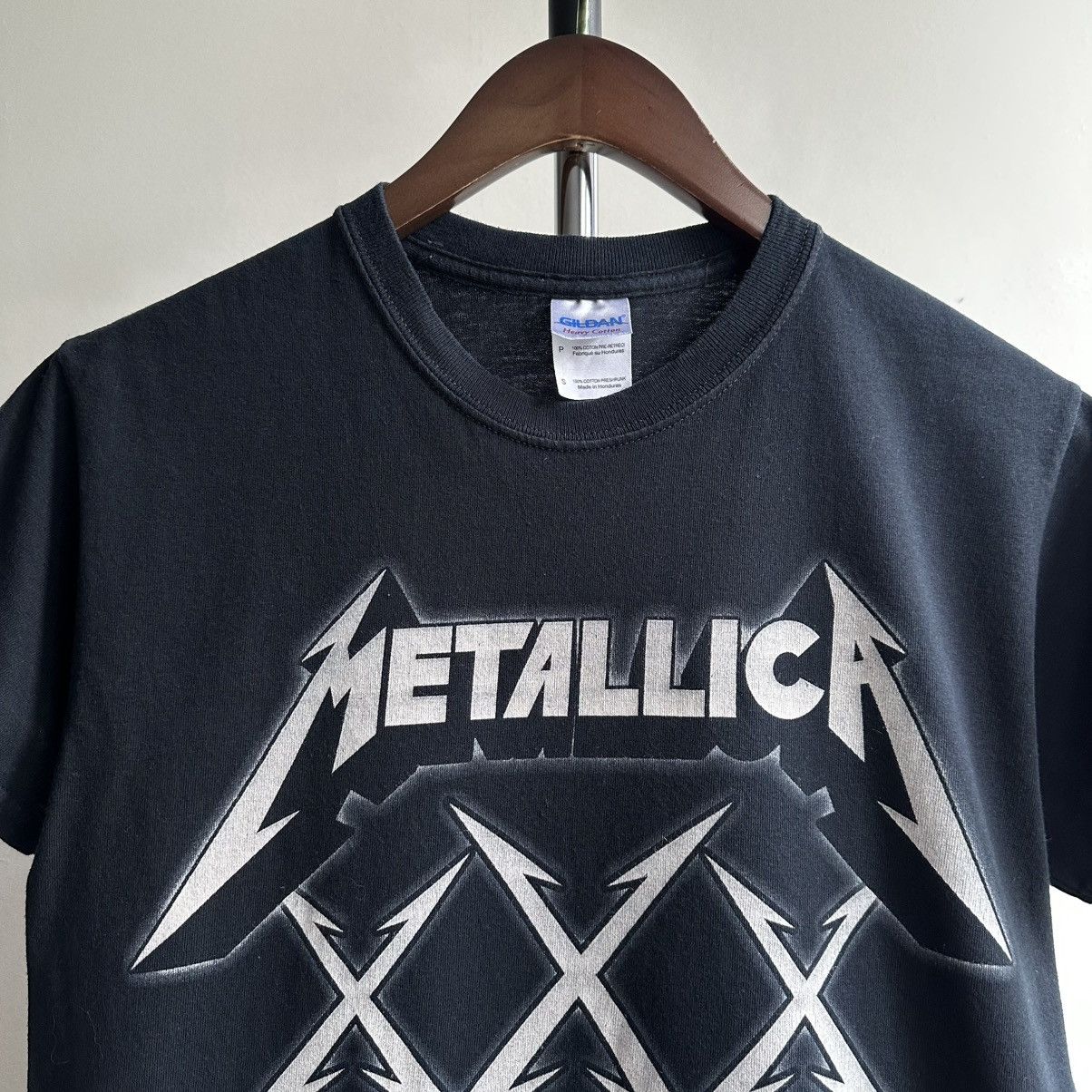 Band Tees × Metallica × Vintage VINTAGE Y2K METALLICA THE FIRST 30 YEARS BAND TEE Size US S / EU 44-46 / 1 - 2 Thumbnail