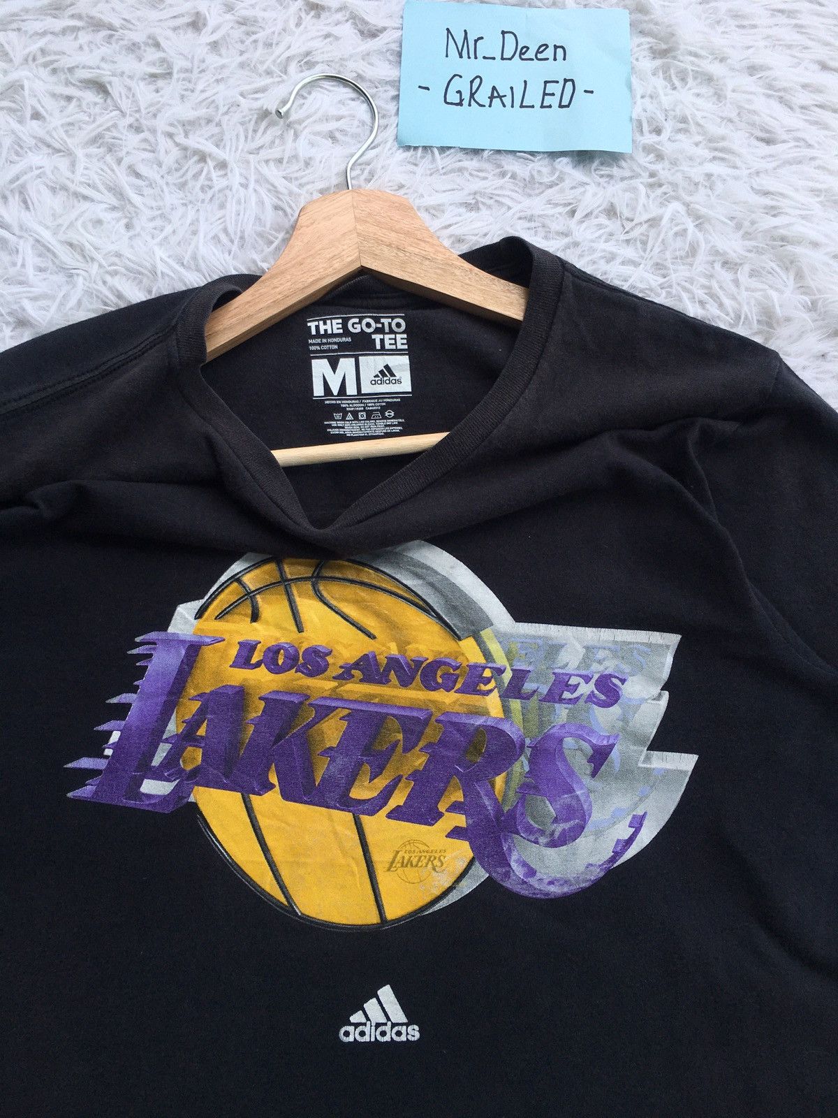 NBA Rare Los Angeles Lakers Biglogo Spellout Tshirt Size US M / EU 48-50 / 2 - 6 Thumbnail