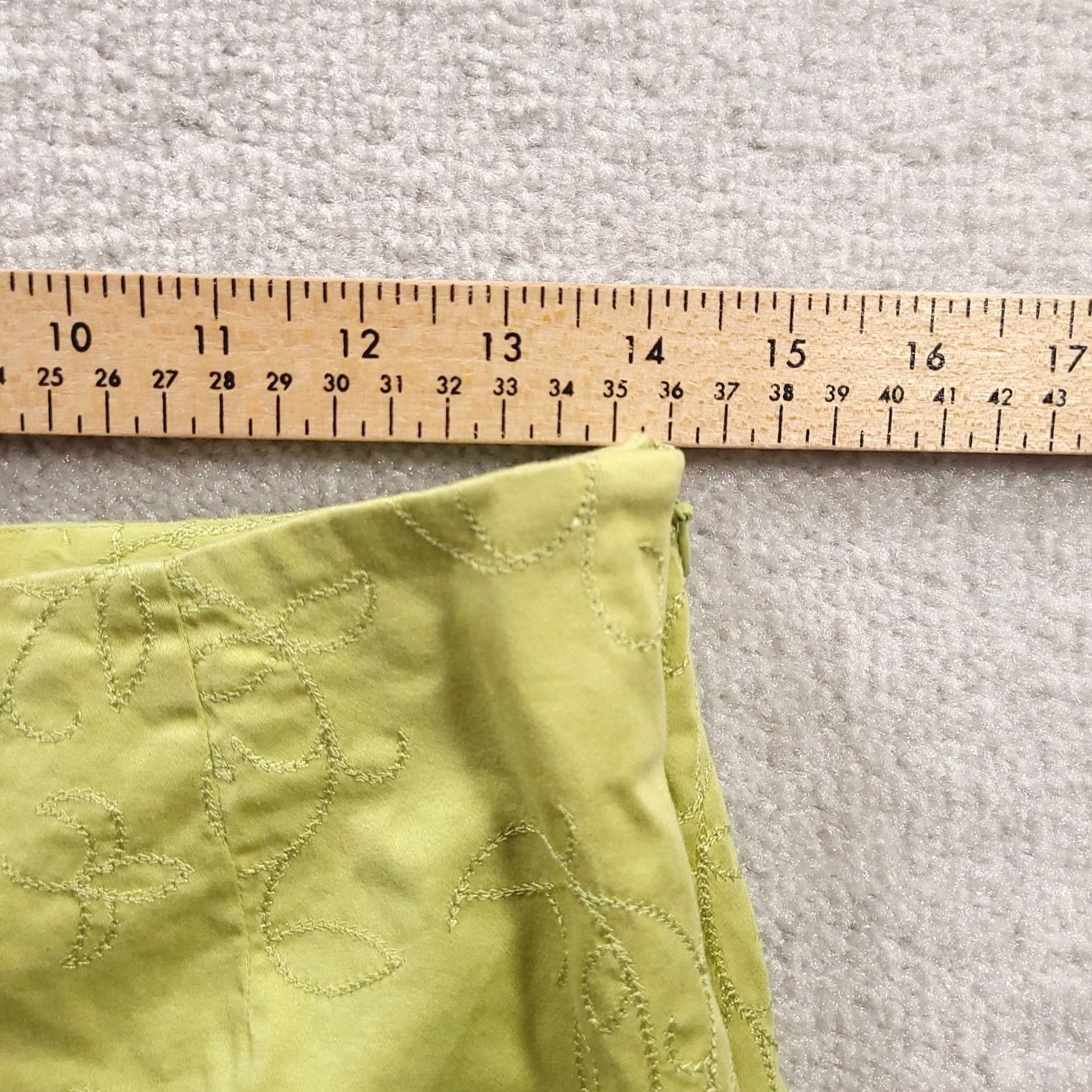 Vintage Dressbarn Green Floral Embroidered Cropped Pants Capri Size 10 Side Zip Size 32" / US 10 / IT 46 - 4 Thumbnail