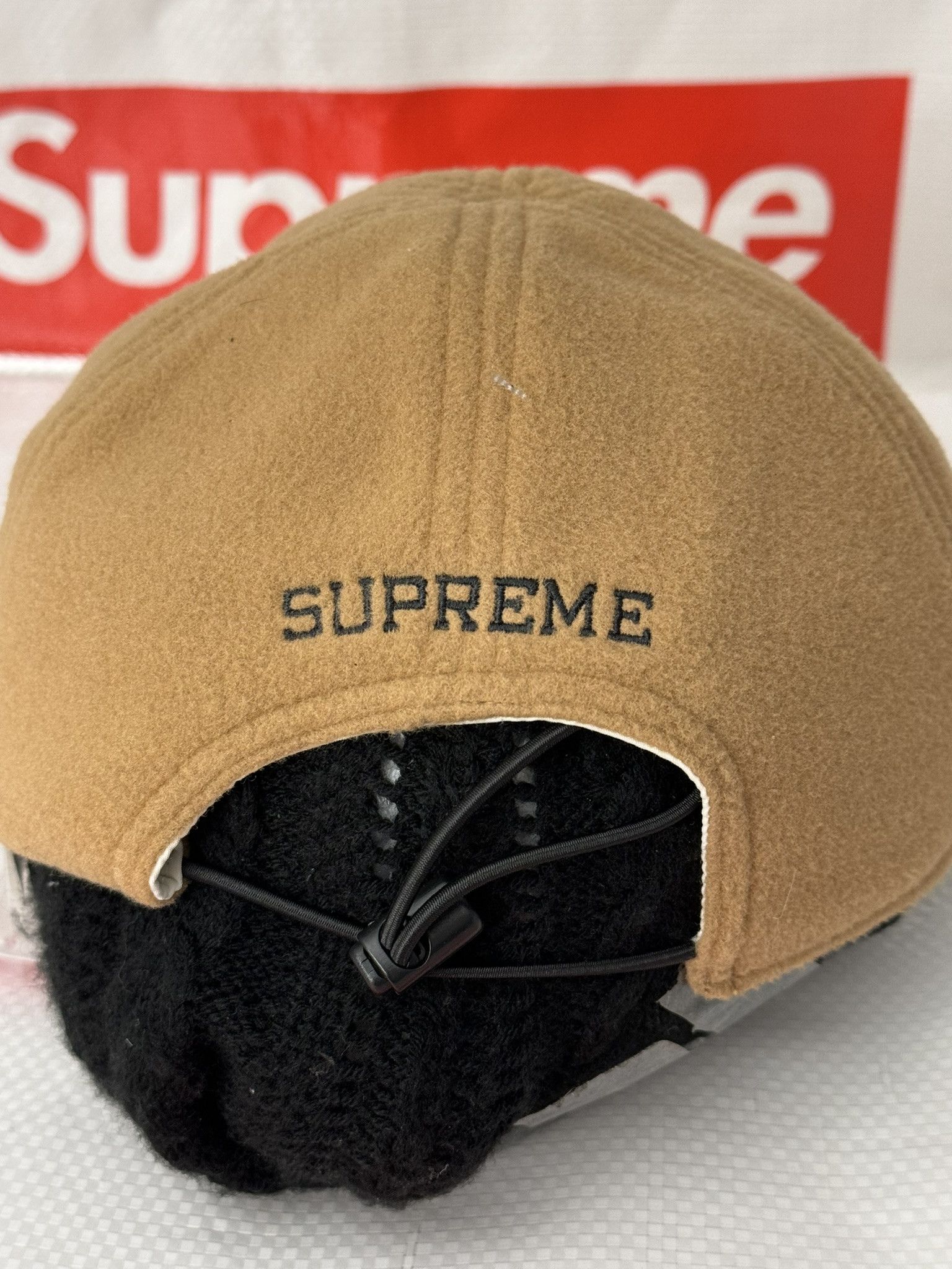 Supreme Supreme Classic Logo Reversible 6 Panel White cap