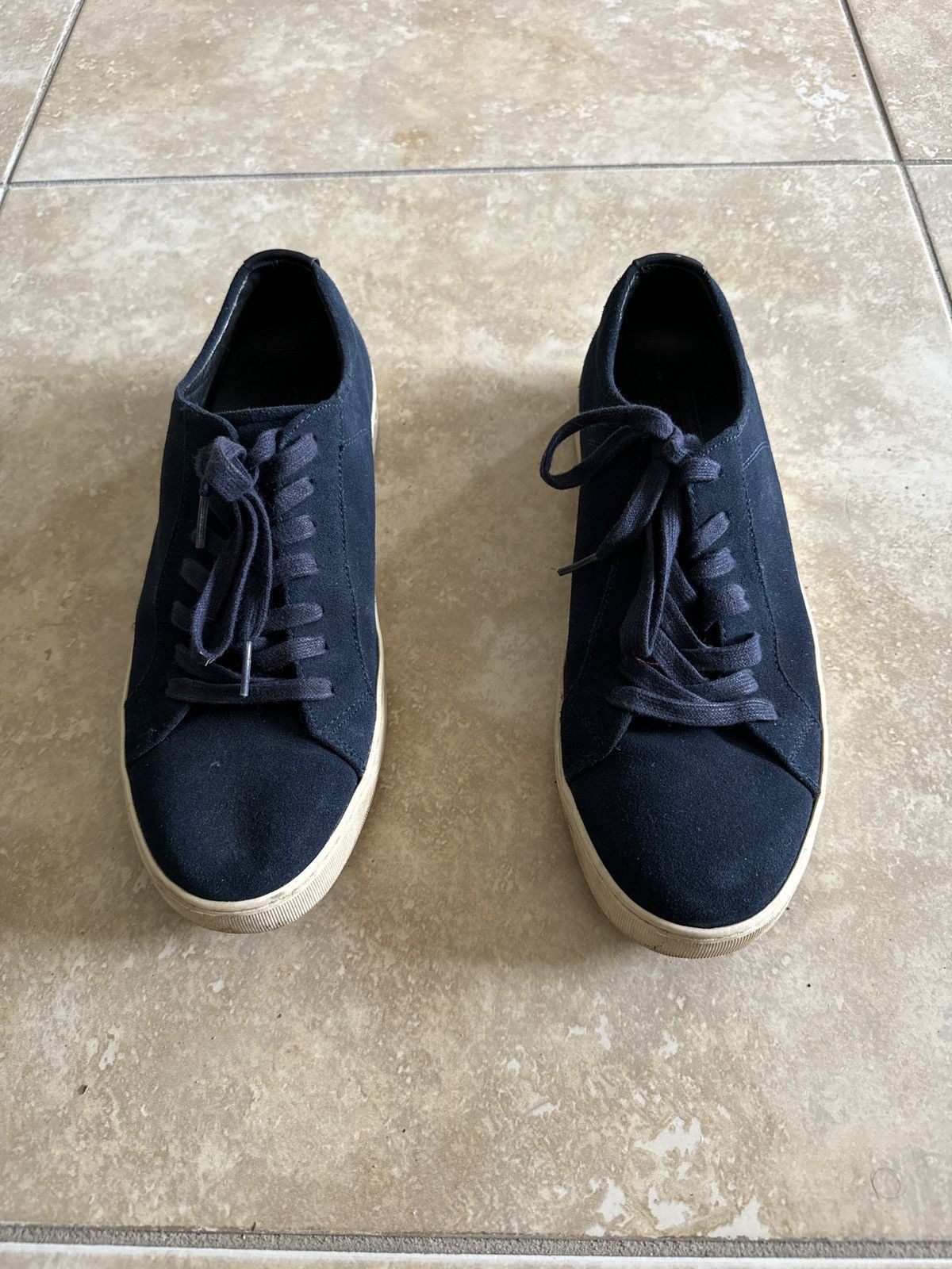 Vince Low Top Suede Sneakers Size US 8.5 / EU 41-42 - 1 Thumbnail