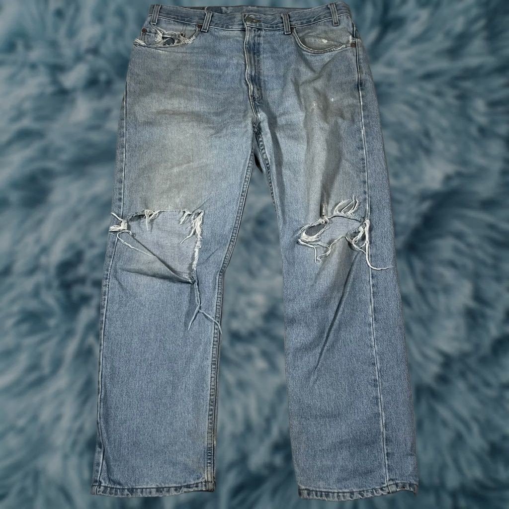 Levi's VINTAGE Levi's 505 Jeans Blue Denim Light Distressed 36x30 Straight Men Size US 36 / EU 52 - 1 Thumbnail