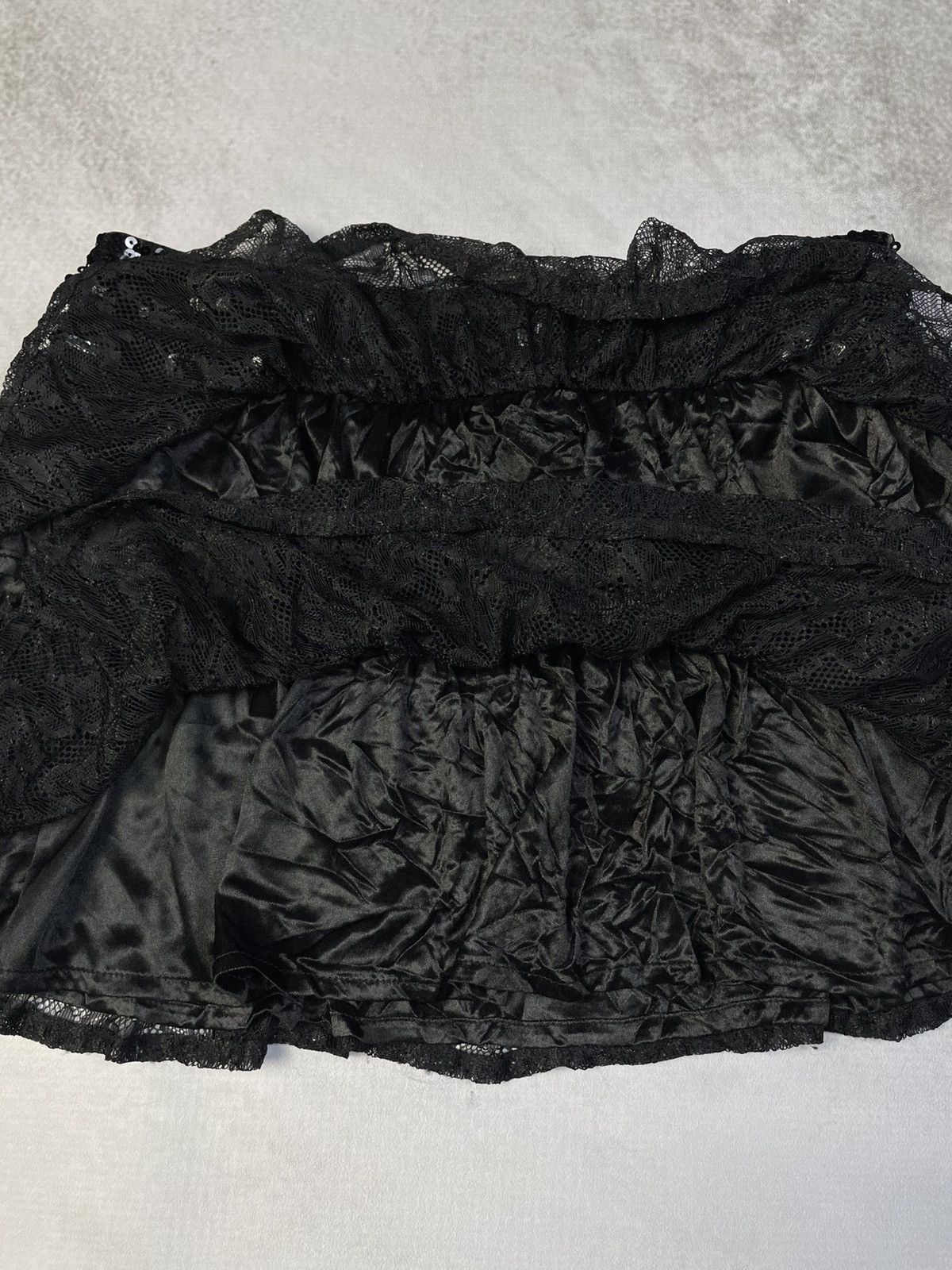 Japanese Brand 2000s Ghost of Harlem Agejo Sequined Waist Lace Mini Skirt Size 27" / US 4 / IT 40 - 4 Thumbnail