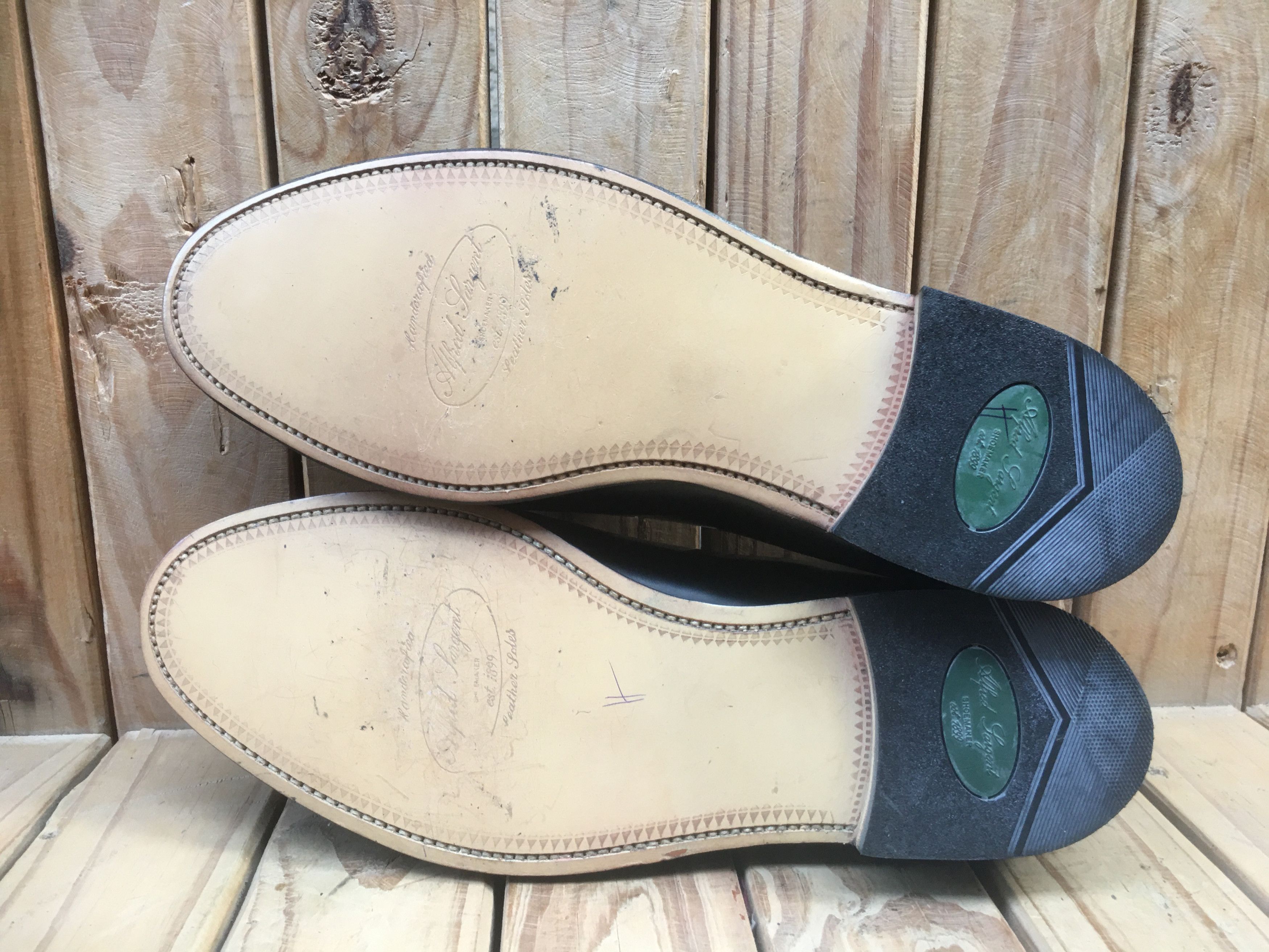 Alfred Sargent Alfred Sargent black Slip On Tassled Loafers Size US 12 Size US 12 / EU 45 - 9 Thumbnail