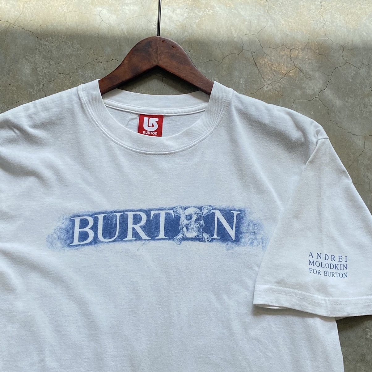 Burton Vintage 2007 Andrei Molodkin For Burton Skull Tee Size US L / EU 52-54 / 3 - 1 Thumbnail