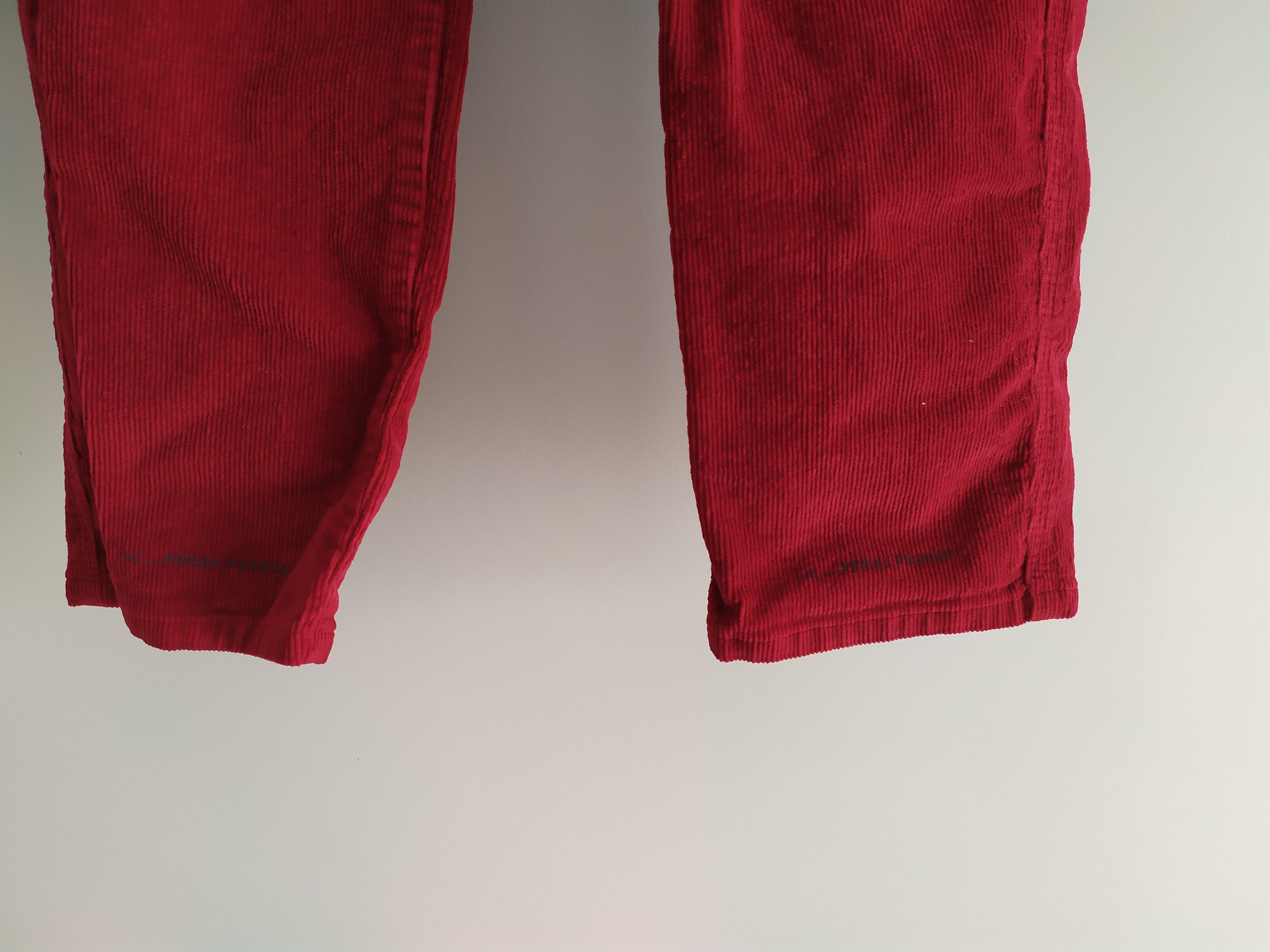 CLOSED Closed Pedal Pusher Jeans Straight leg red corduroy trousers Size 28" / US 6 / IT 42 - 12 Thumbnail