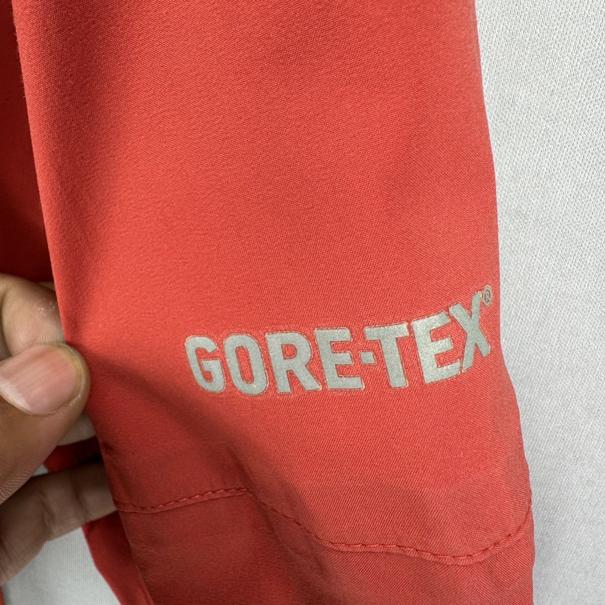 Goretex Caymann-Gear Gore-Tex Gorpcore Windbreaker Hooded Size US M / EU 48-50 / 2 - 11 Thumbnail