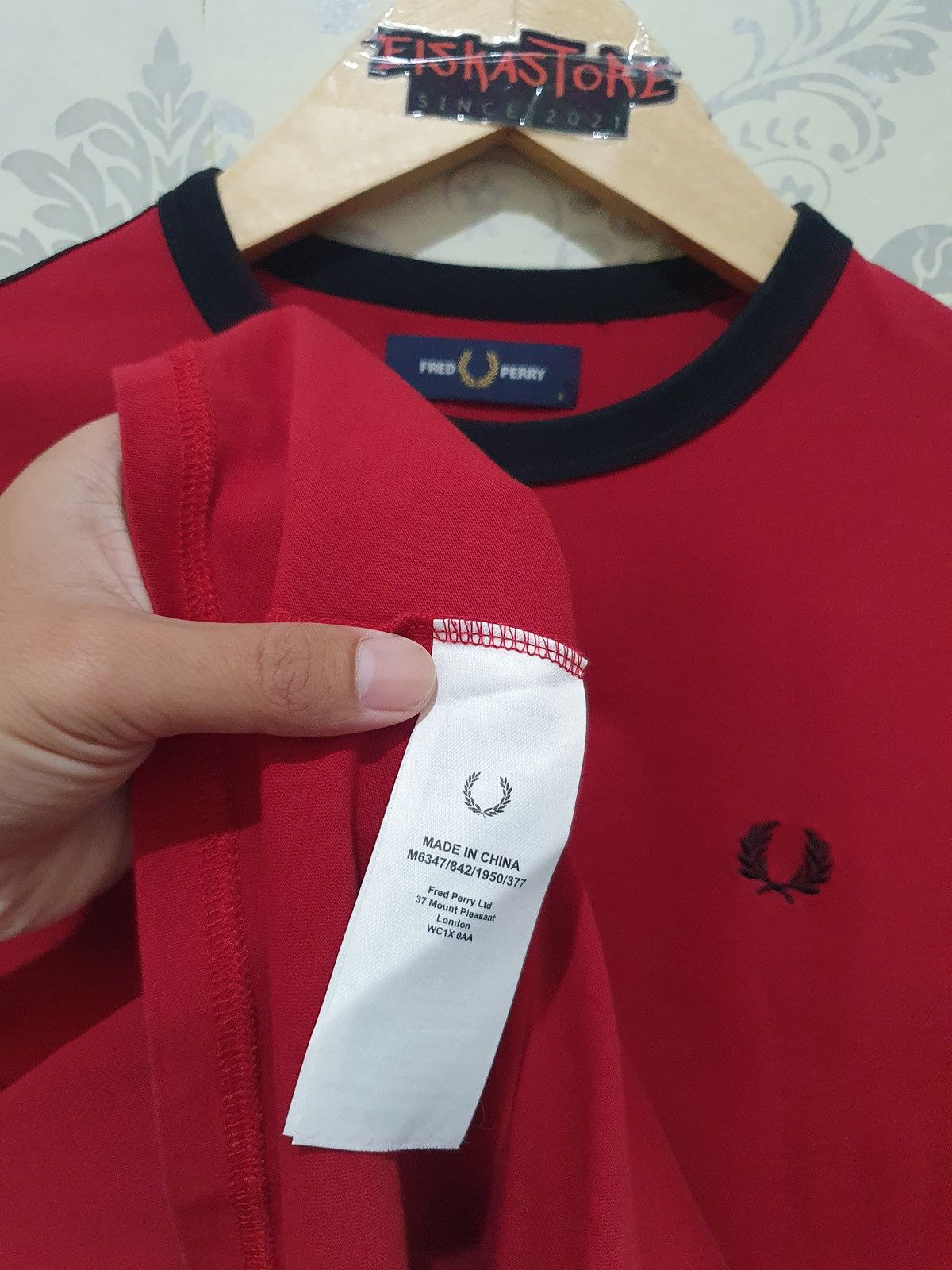 Fred Perry Tshirt Fred perry Taped Size US S / EU 44-46 / 1 - 4 Thumbnail