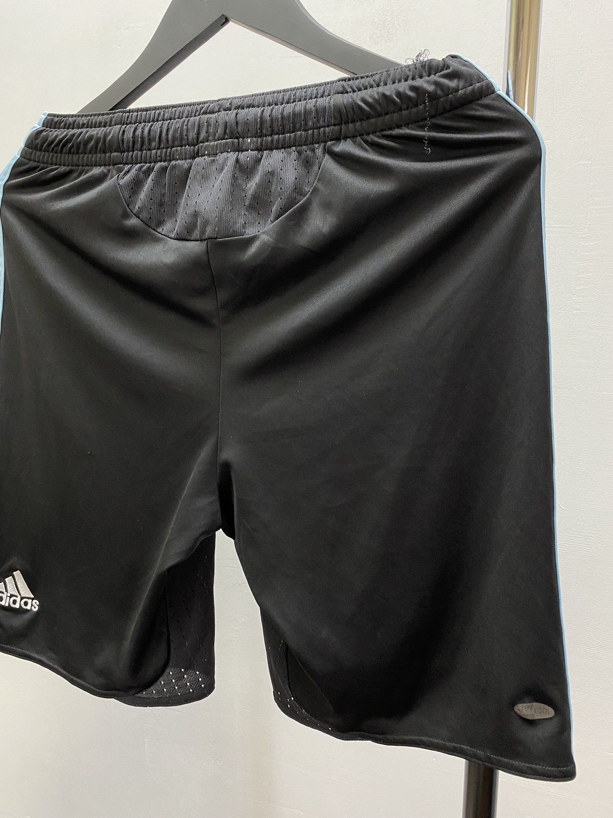 Adidas × Other × Vintage Adidas Soccer Shorts Argentina Home Kit Size US 30 / EU 46 - 14 Thumbnail
