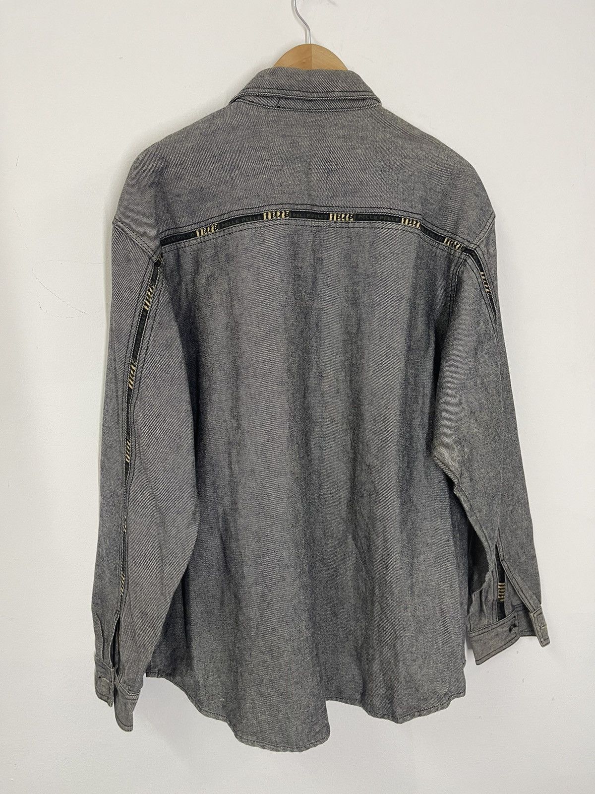 Pelle Pelle VINTAGE PELLE PELLE DENIM JACKET OVERSIZED Size XL / US 12-14 / IT 48-50 - 2 Thumbnail