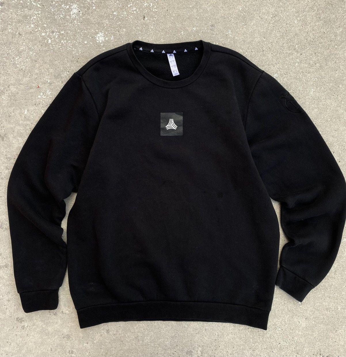 Adidas × Designer × Vintage Adidas Tango Sweat Crew Black Sweatshirt Size US L / EU 52-54 / 3 - 1 Thumbnail