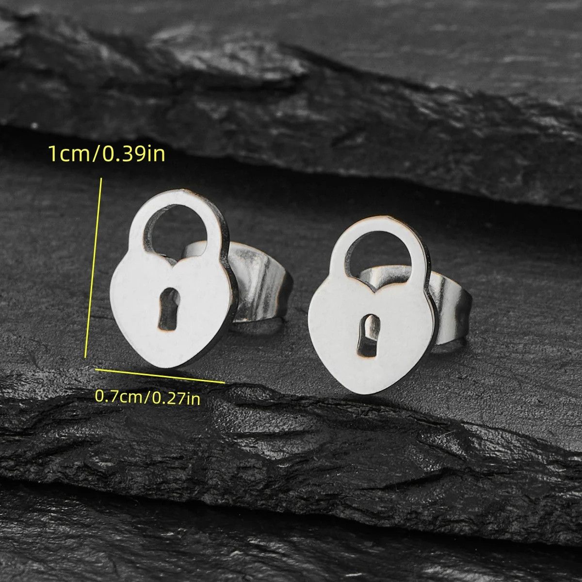 Jewelry Love Heart Lock Mini Stud Earrings Charm Earring Gift Size ONE SIZE - 2 Thumbnail