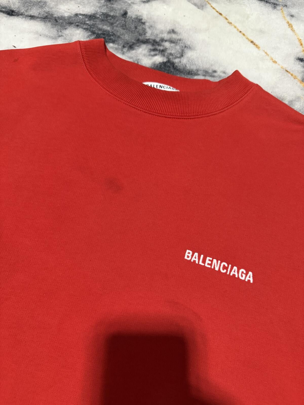 Balenciaga Balenciaga Red Embroidered Logo Crewneck - Sz M Size US M / EU 48-50 / 2 - 4 Thumbnail