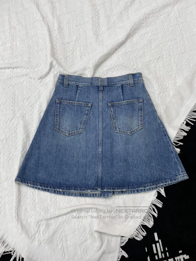 Gucci Gucci Blue denim small apple short skirt Size 25" / US 0 / IT 36 - 3 Thumbnail