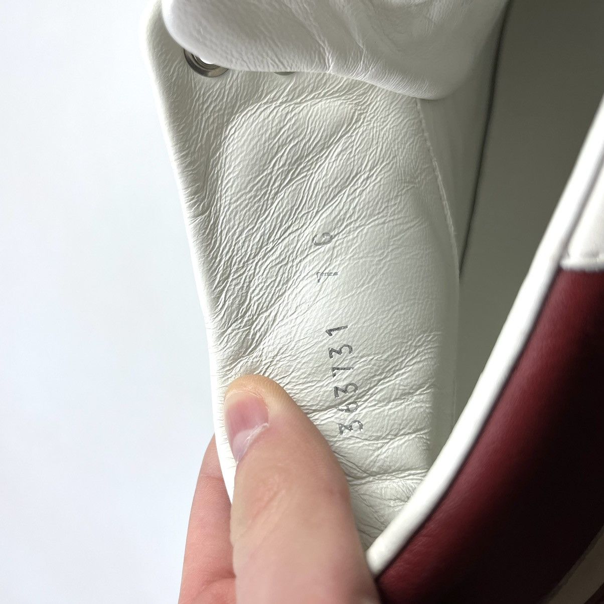 Gucci Gucci Luxury Hi-Top Sneakers Leather Red White Size US 7 / EU 40 - 12 Thumbnail