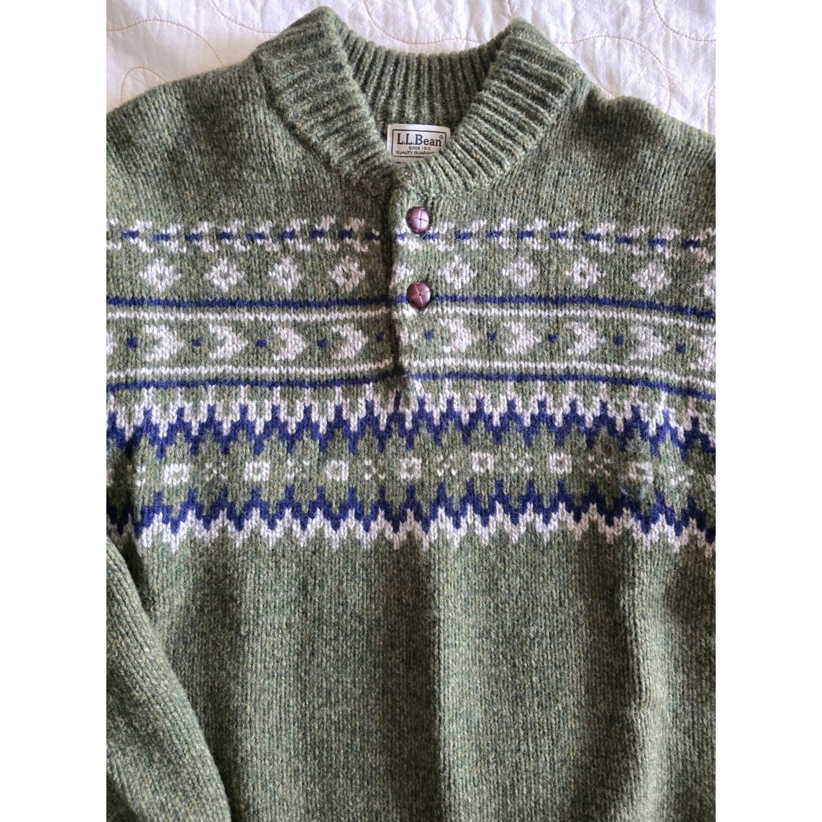 Vintage VINTAGE Y2K LL Bean Wool Sweater Faire Isle Henley Mens Medium Green Lambswool 90s Mens Size US M / EU 48-50 / 2 - 4 Thumbnail