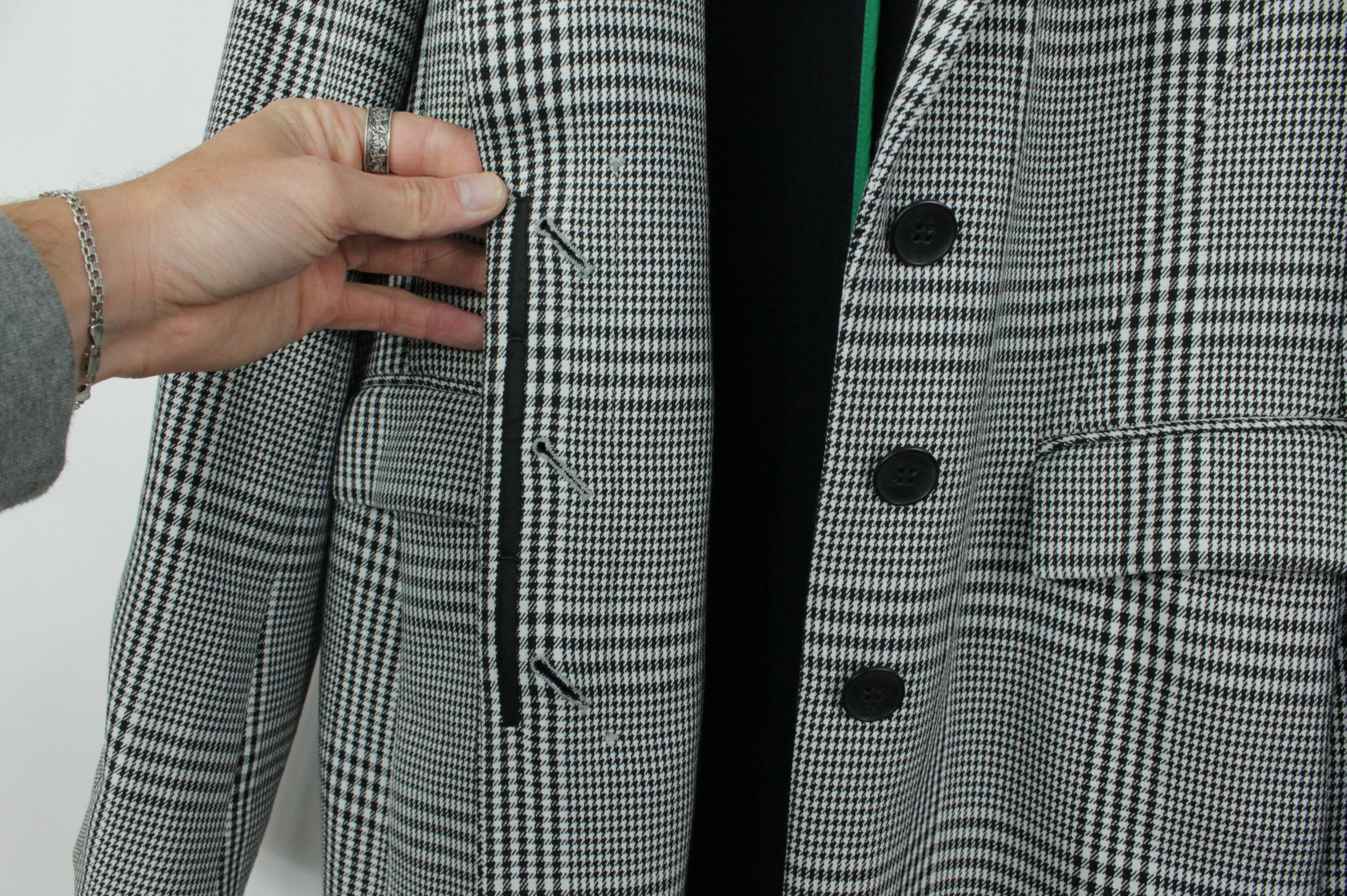 Hugo Boss Hugo Boss Houndstooth Check Wool Mid-Weight Coat Size L / US 10 / IT 46 - 6 Thumbnail