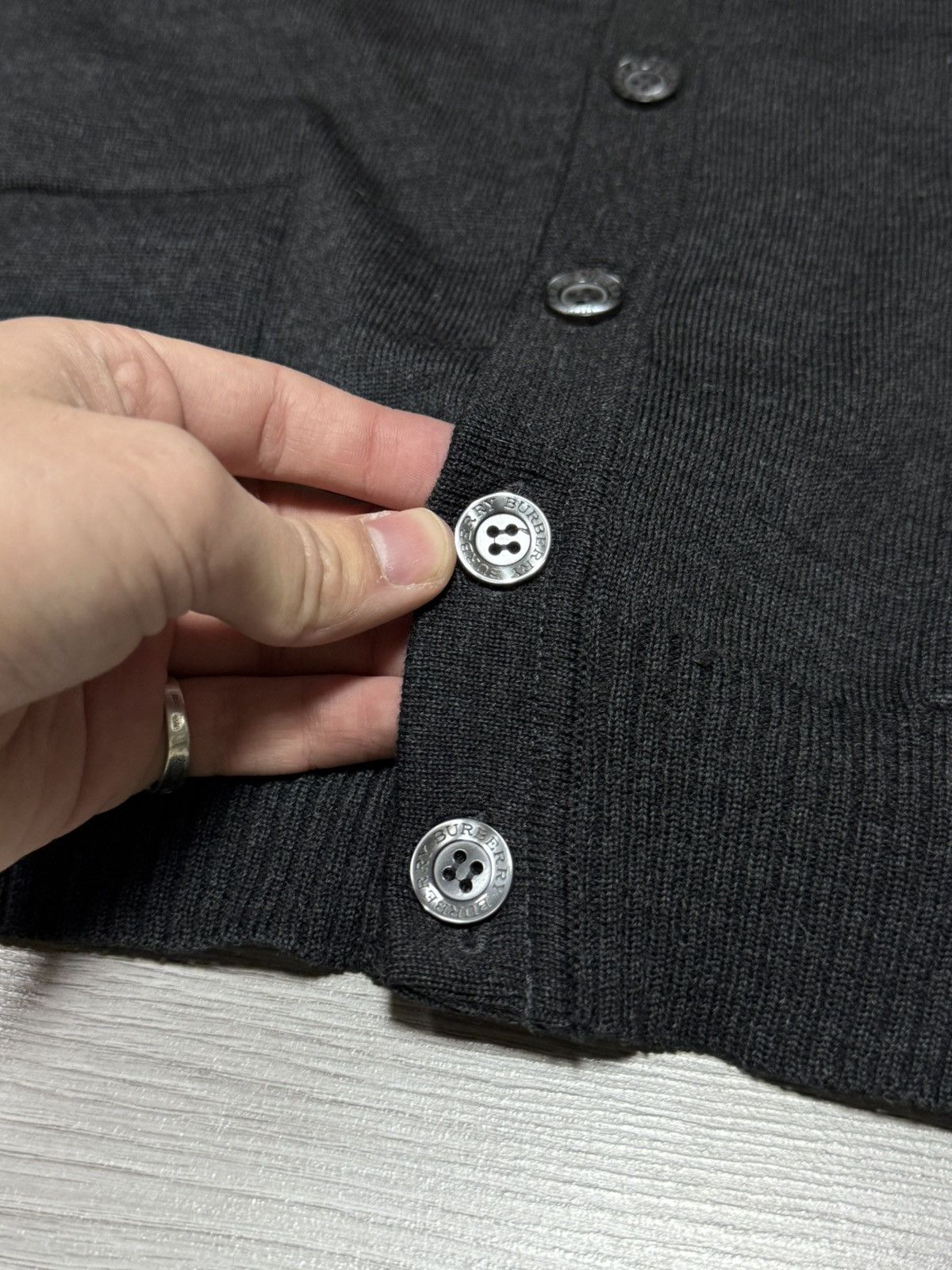Burberry Burberry vintage wool sweater buttons sweater pockets Size US XL / EU 56 / 4 - 4 Thumbnail