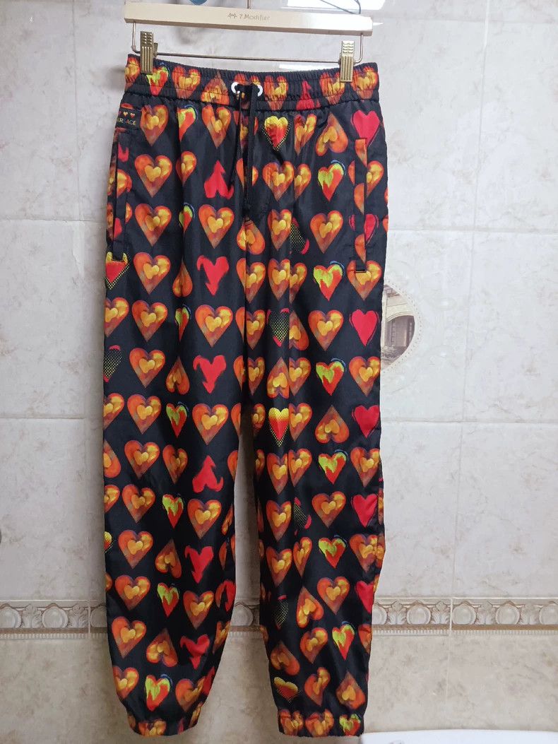 Versace Versace valentine's Day limited shorts Size 28" / US 6 / IT 42 - 1 Thumbnail