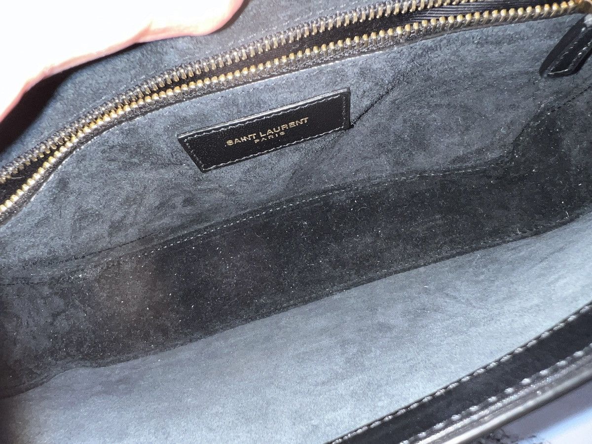 Yves Saint Laurent YSL Yves Saint Laurent Le 5 A 7 Hobo Shoulder Bag Purse Size ONE SIZE - 7 Thumbnail