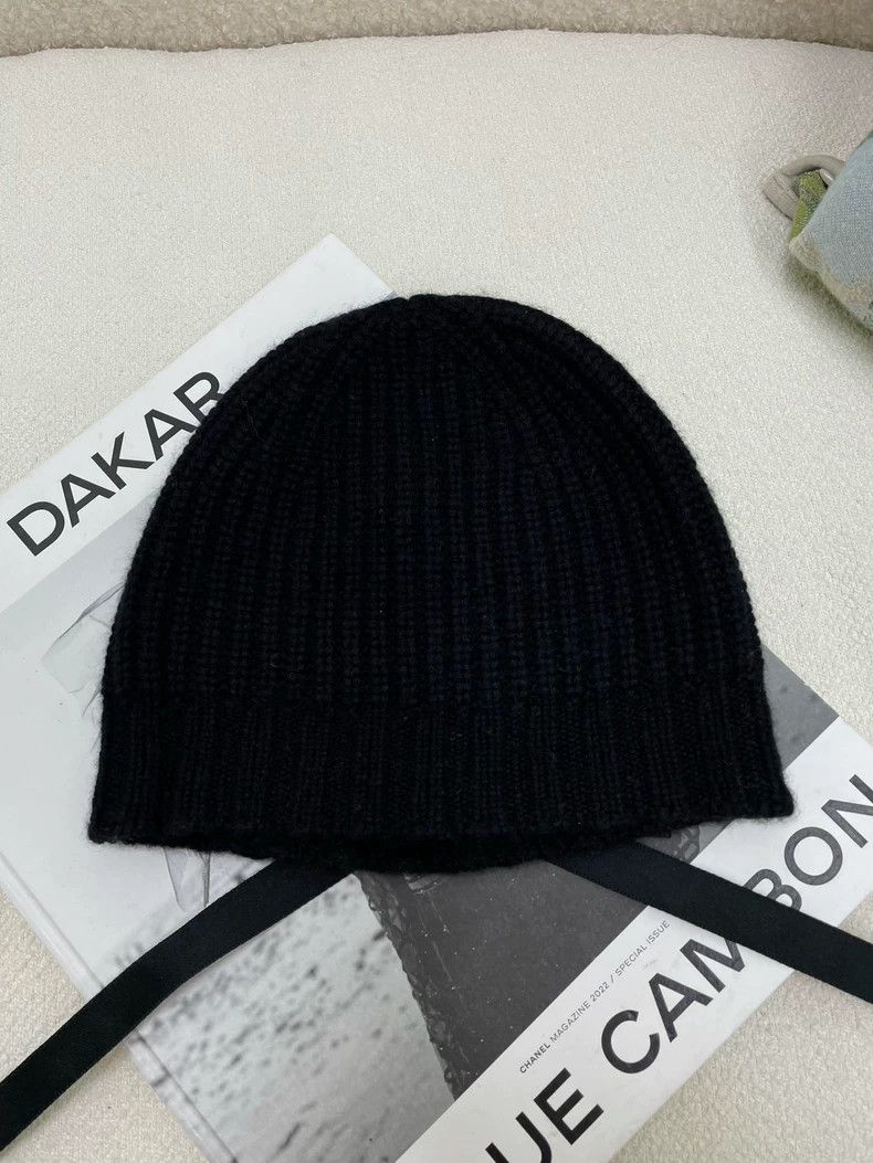 Chanel Chanel 24B popular black bow cashmere knitted cold hat Size ONE SIZE - 2 Thumbnail