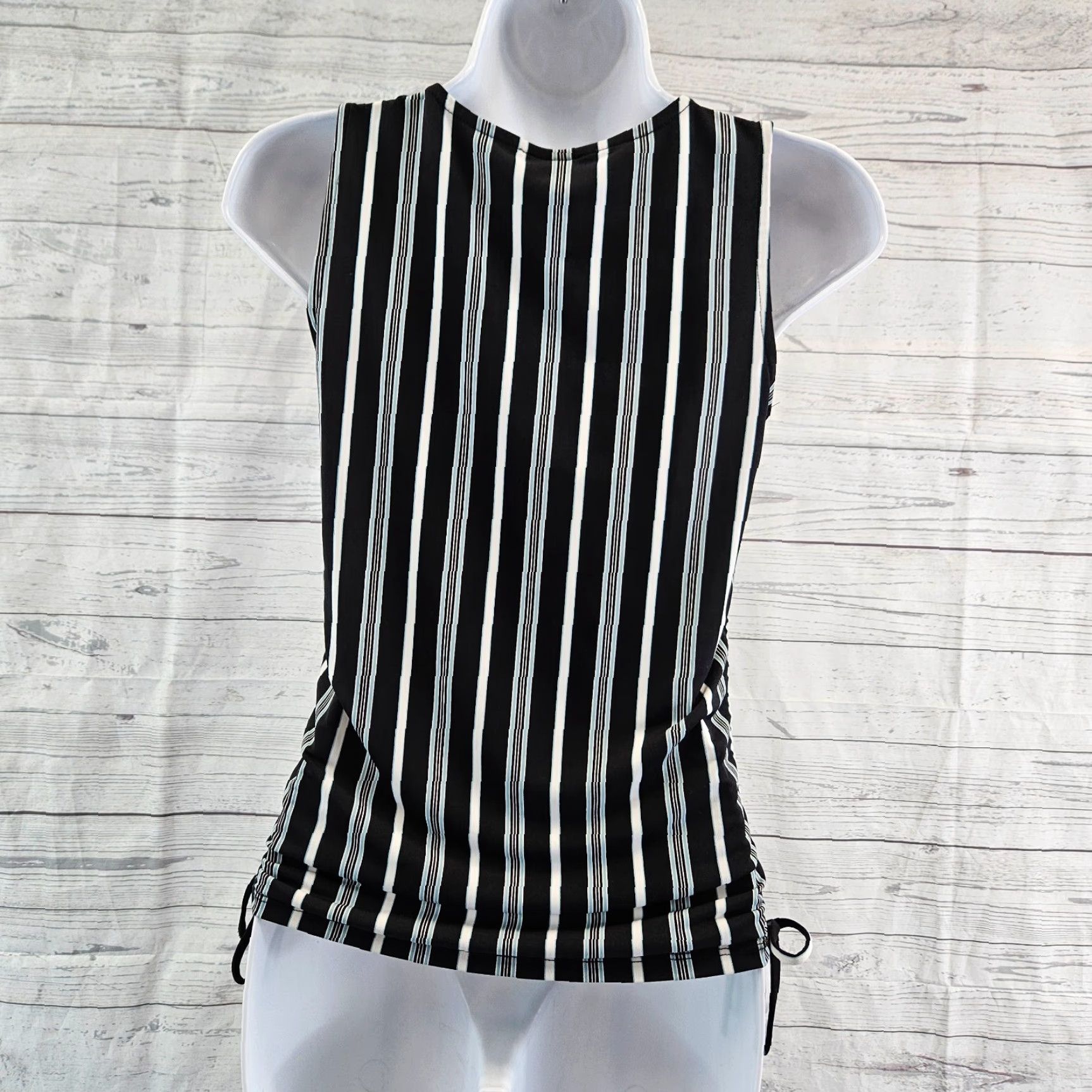 Ann Taylor Ann Taylor Womens Top Sz 2XS Petite Black Blue Stripe Sleeveless Shirt Blouse WomensPullover Short Sleeves? Size XXS / US 00 / IT 34 - 4 Thumbnail