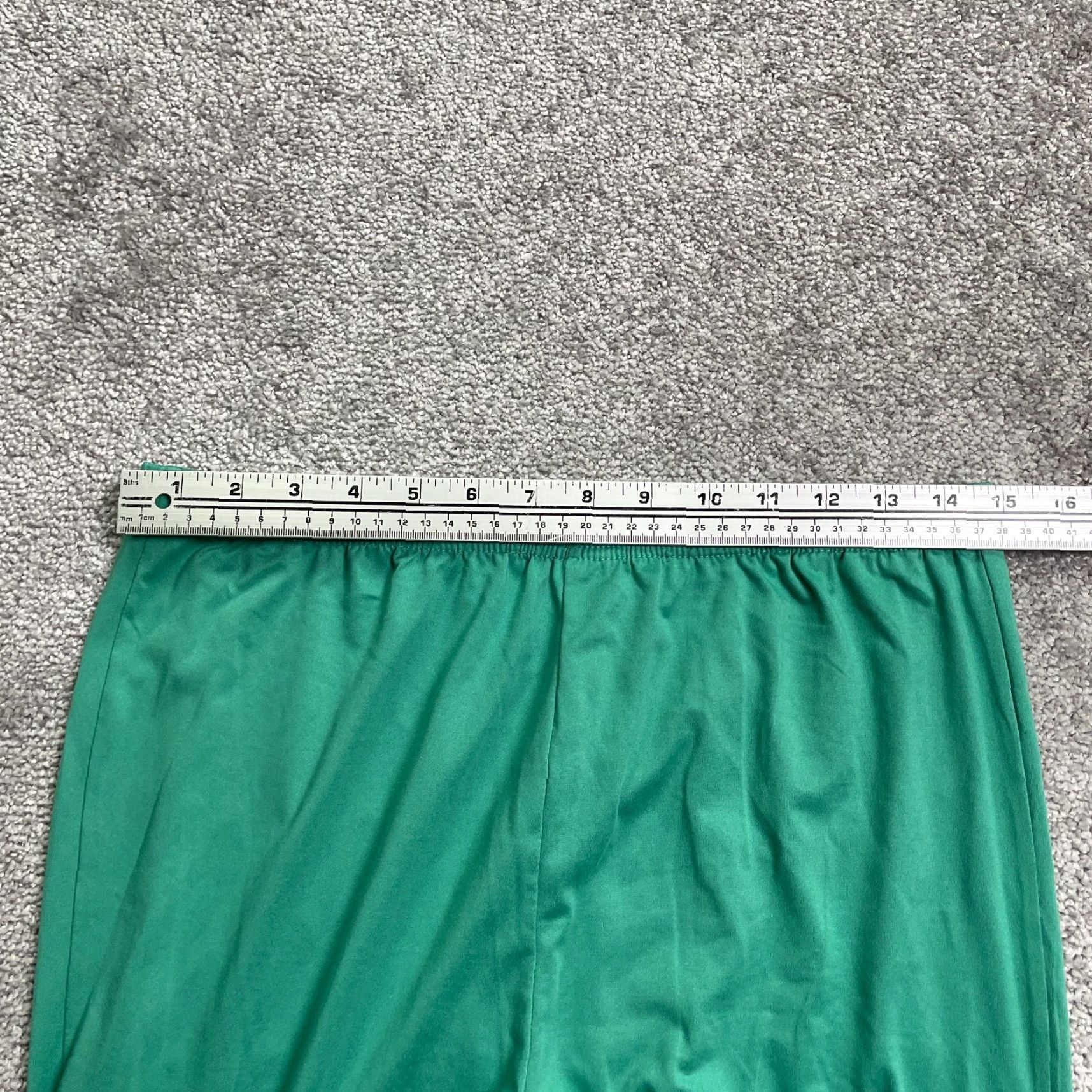 Vintage Unbranded Casual Bike Shorts Womens XL Green Compression Active Gym Yoga 30x9 Size 40" / US 18 - 7 Thumbnail