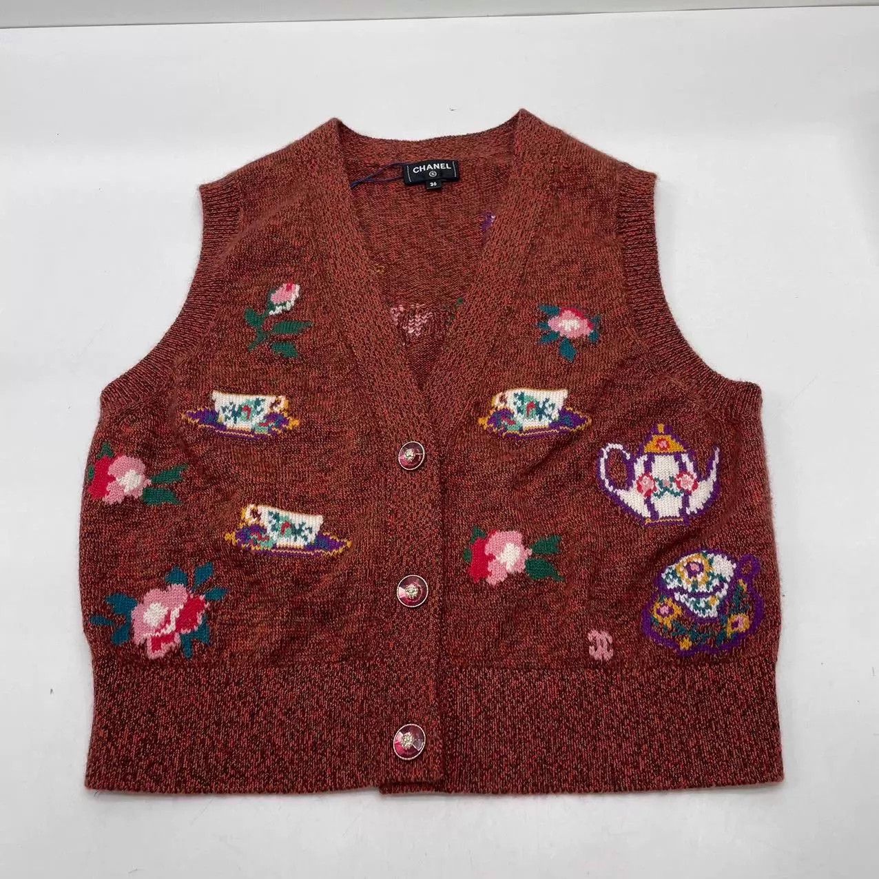 Chanel Chanel Sleeveless Cardigan Vest 36 Size XS / US 0-2 / IT 36-38 - 1 Thumbnail