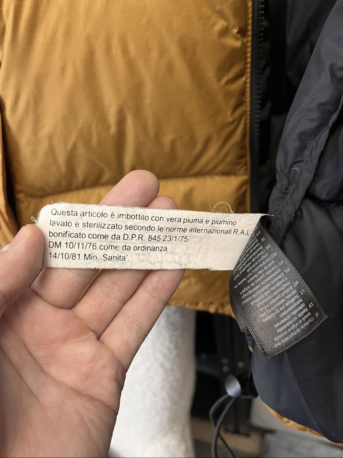 The North Face Vintage The North Face 700 Nuptse Jacket Size US L / EU 52-54 / 3 - 6 Thumbnail