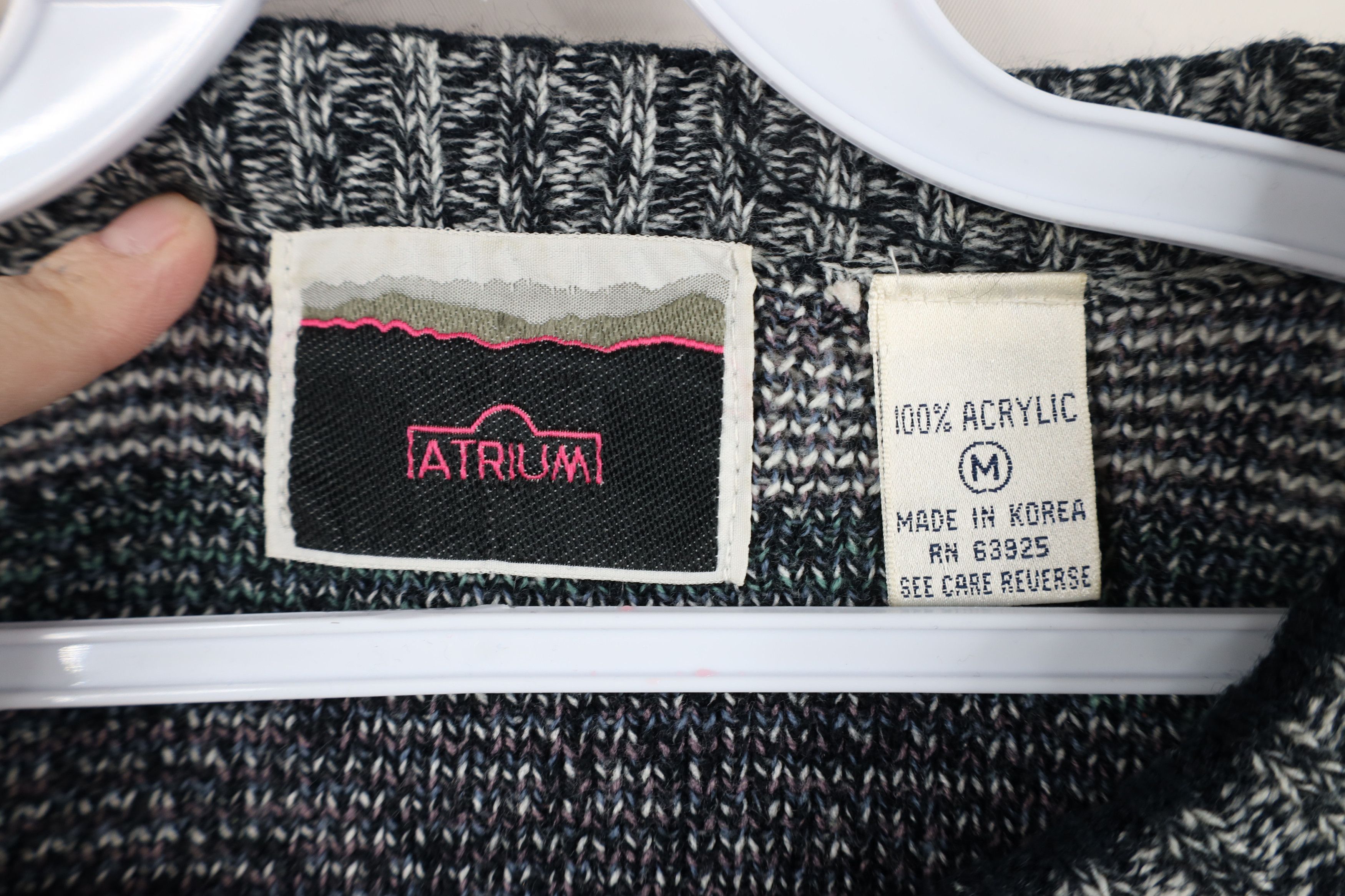 Vintage Vintage 90s Coogi Style Fair Isle Geometric Knit Sweater Size M / US 6-8 / IT 42-44 - 5 Thumbnail