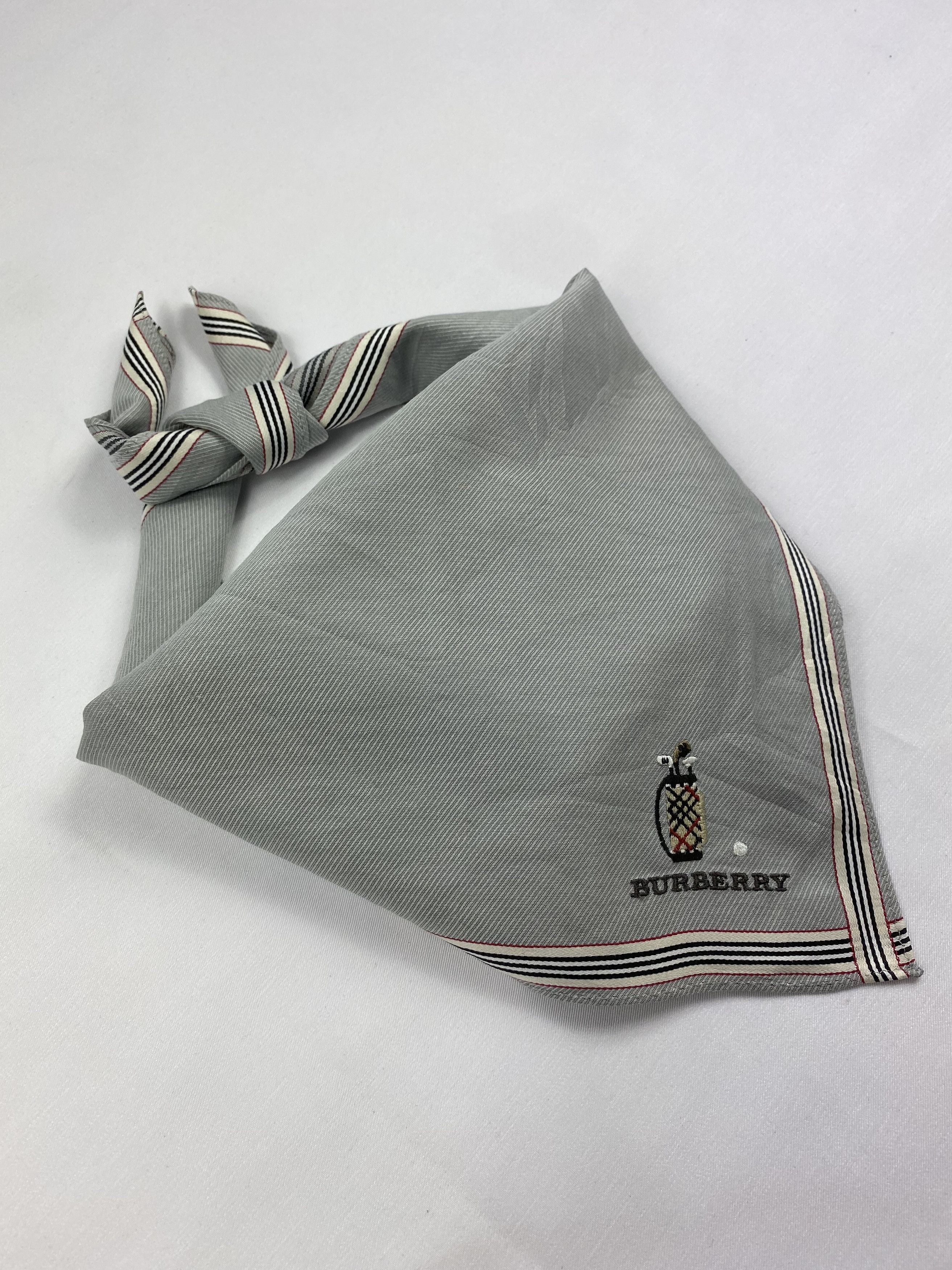 Burberry Burberry Handkerchief / Bandana / Neckerchief Size ONE SIZE - 2 Thumbnail