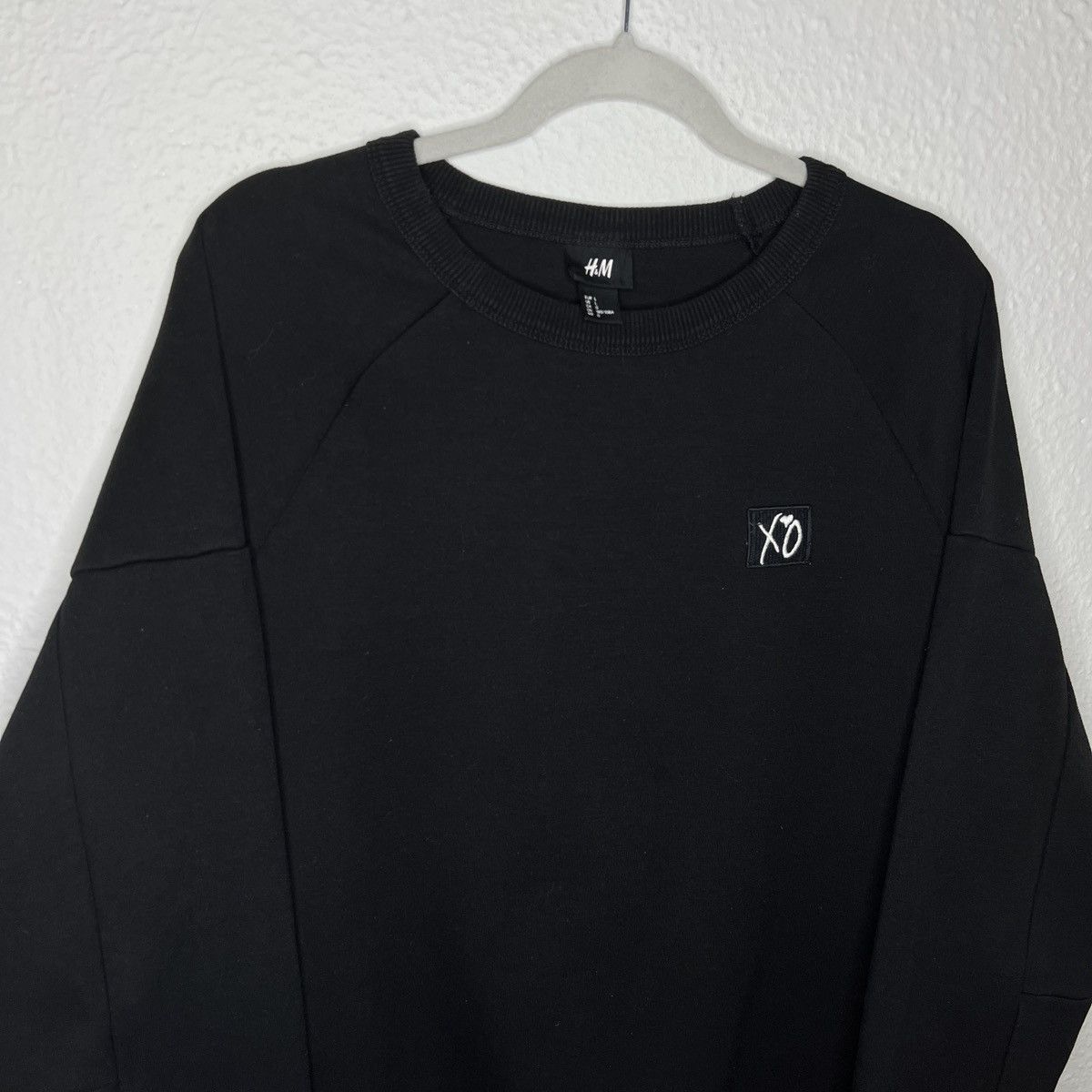 H&M XO The Weeknd Sweatshirt Crewneck Black Big Logo H&M Size US L / EU 52-54 / 3 - 5 Thumbnail