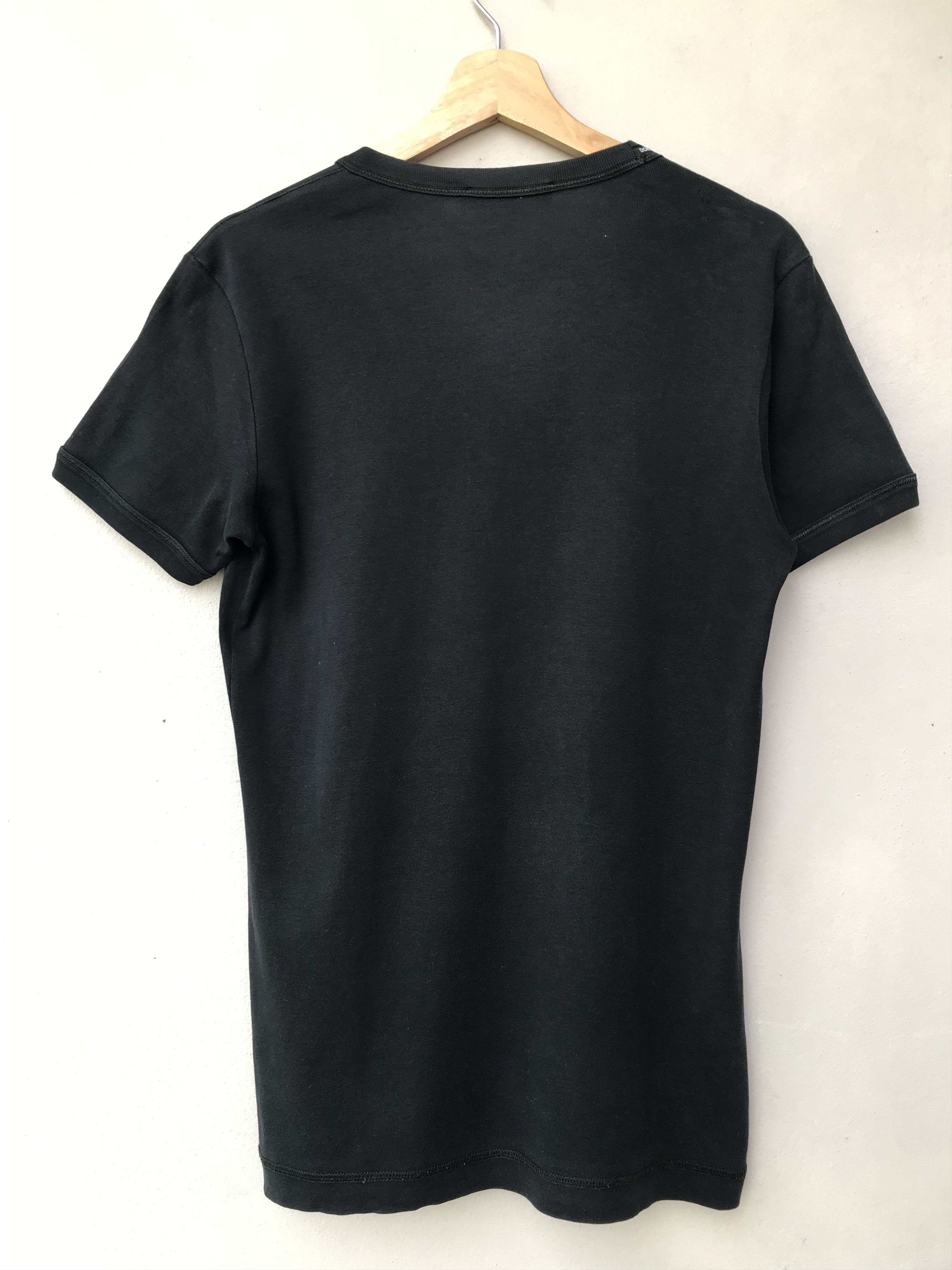 Dolce & Gabbana Dolce Gabbana V Neck Plain Tee Size US M / EU 48-50 / 2 - 3 Thumbnail