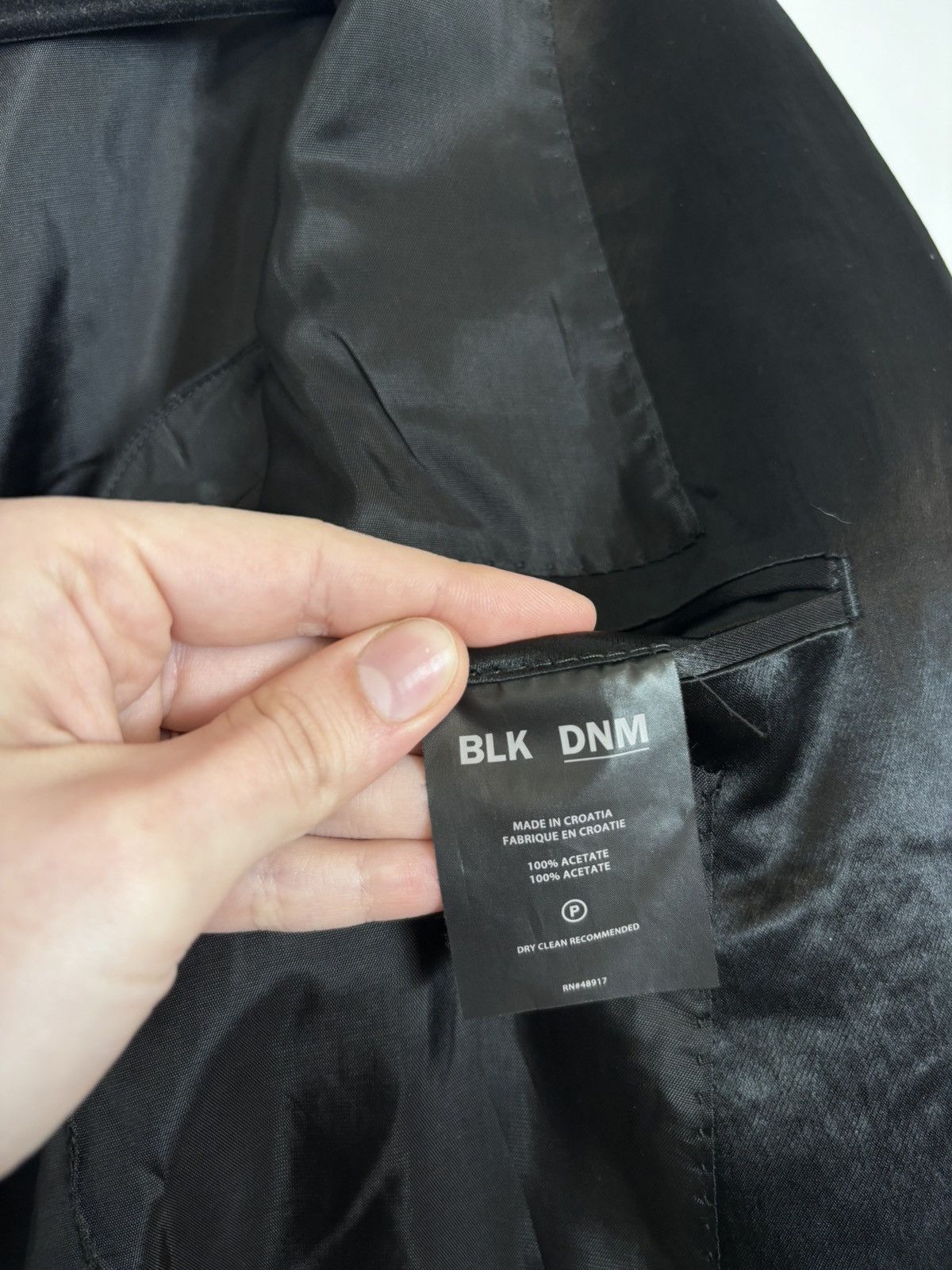 Blk Dnm BLK DNM Men’s Black Satin Long Blazer Jacket Tuxedo Coat Size 40R - 15 Thumbnail