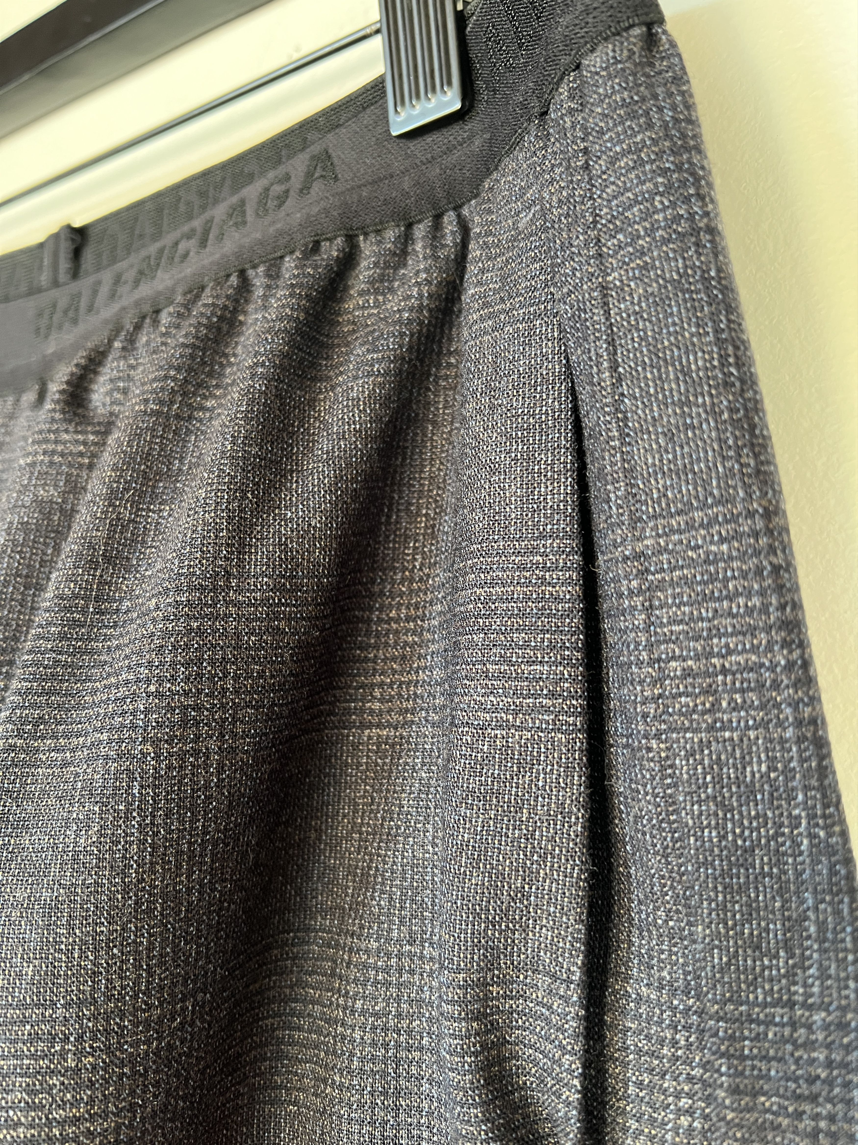 Balenciaga BALENCIAGA by DEMNA ELASTIC LOGO WAIST FLUIT SKATE PANTS 44 Size US 30 / EU 46 - 6 Thumbnail