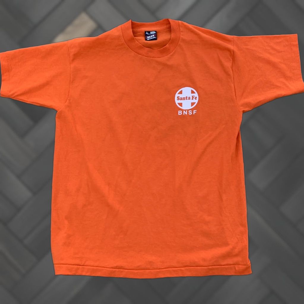 Fruit Of The Loom VINTAGE Santa Fe BNSF T Shirt Railroad Train Graphic Tee Single Stitch Size L Men Size US L / EU 52-54 / 3 - 1 Thumbnail
