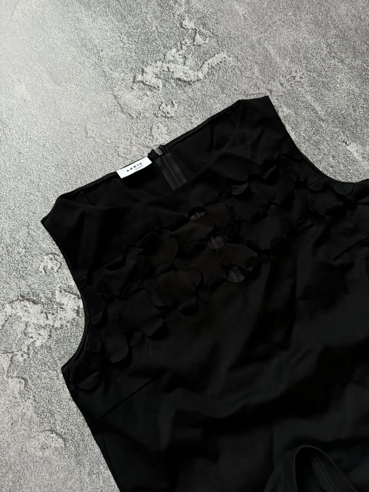 Akris × Designer Akris punto us4 f36 d34 black top sleeveless blouse tank tee Size S / US 4 / IT 40 - 2 Thumbnail