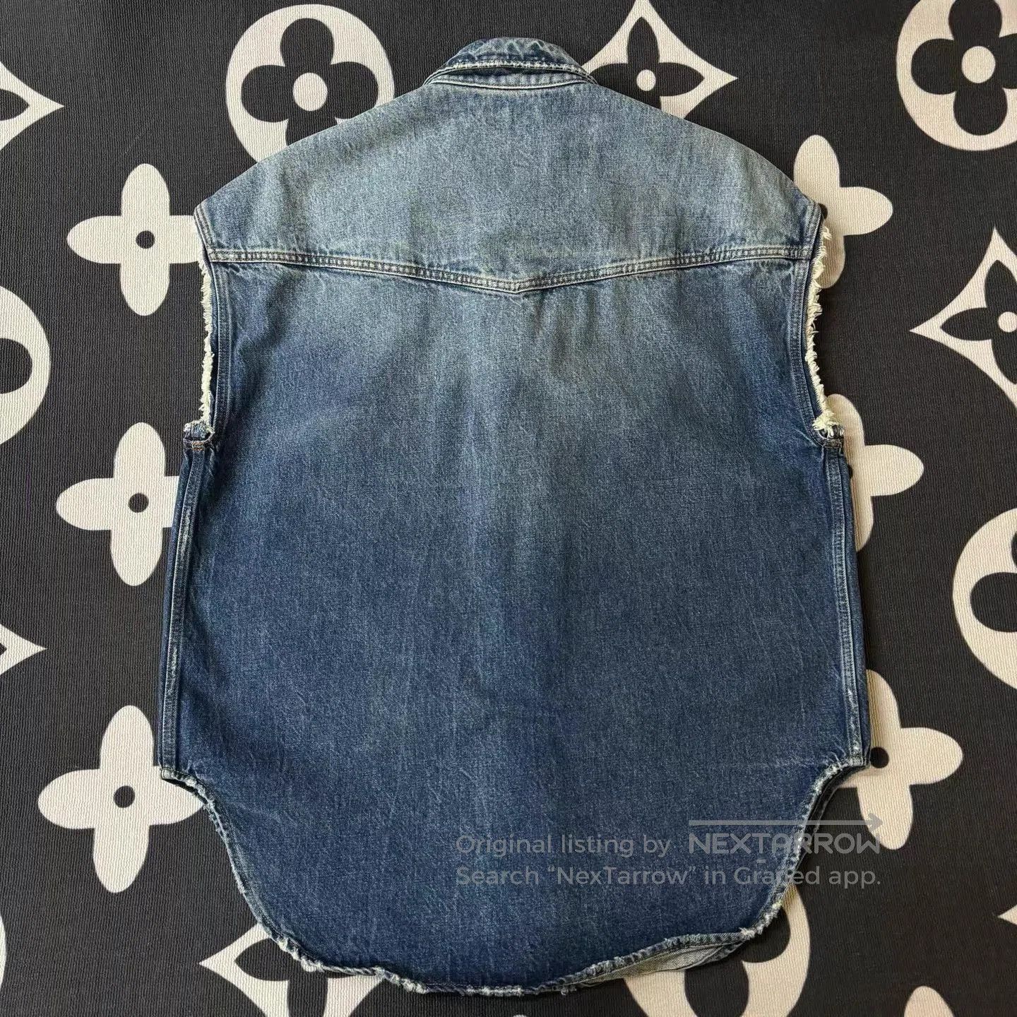Balenciaga Blue Denim Sleeveless Button. Size US XS / EU 42 / 0 - 2 Thumbnail