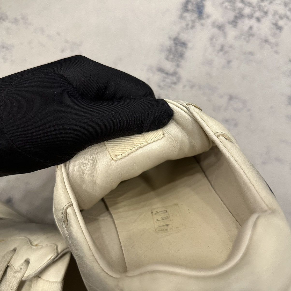 Gucci Gucci Rhyton With Mouth Print Size US 9 / EU 42 - 10 Thumbnail