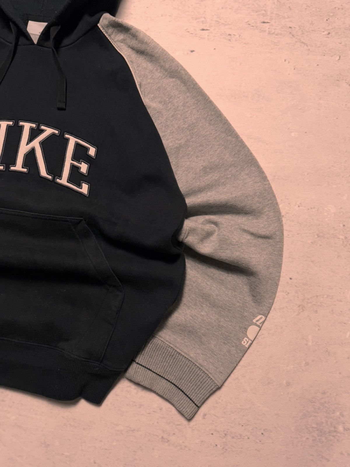 Nike × Vintage NIKE VINTAGE CENTER LOGO OVERSIZE BOXY HOODIE Size US M / EU 48-50 / 2 - 3 Thumbnail