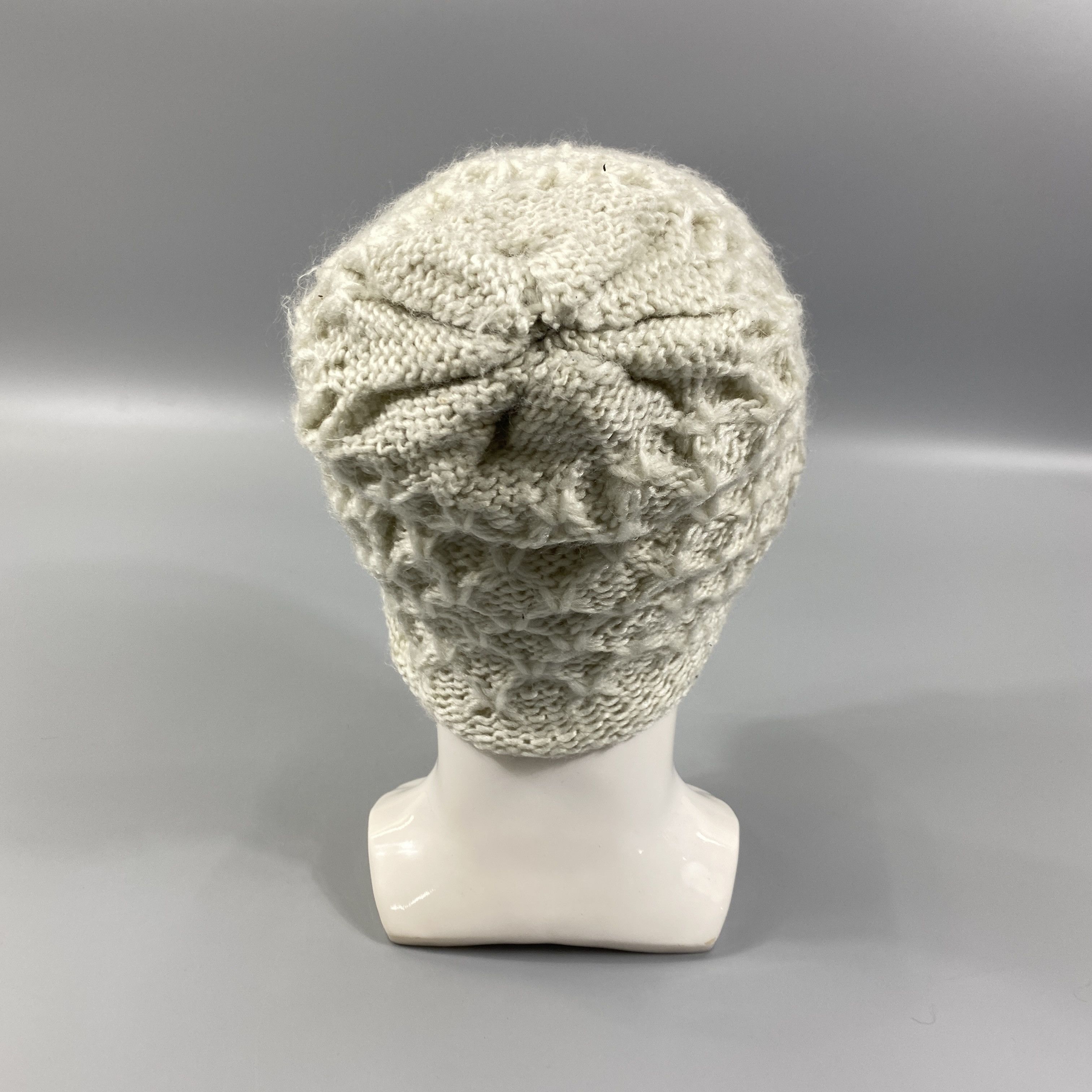 Japanese Brand Knitted White Snow Cap Beanie Hat -BN1102 Size ONE SIZE - 3 Thumbnail