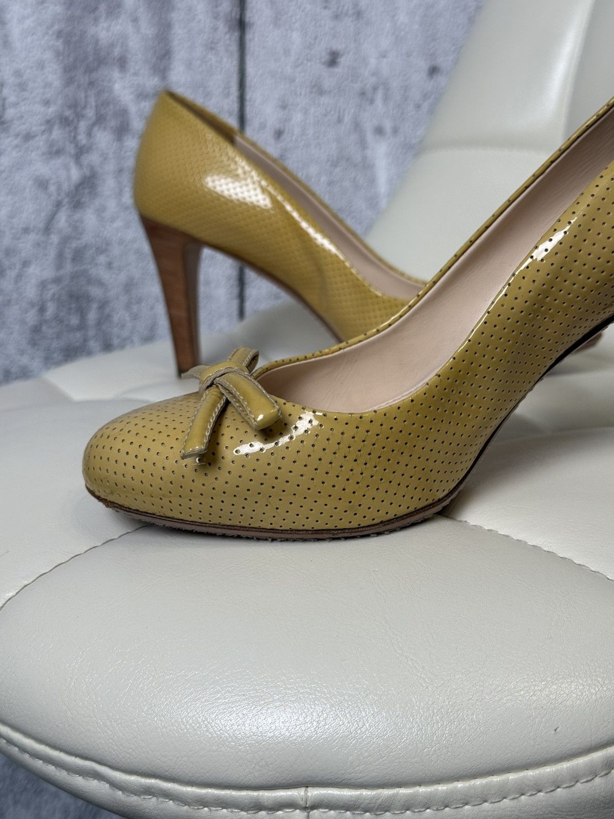 Prada Prada Sport Yellow Perforated Leather Bow Wooden Heel Pumps Size US 8 / IT 38 - 7 Thumbnail