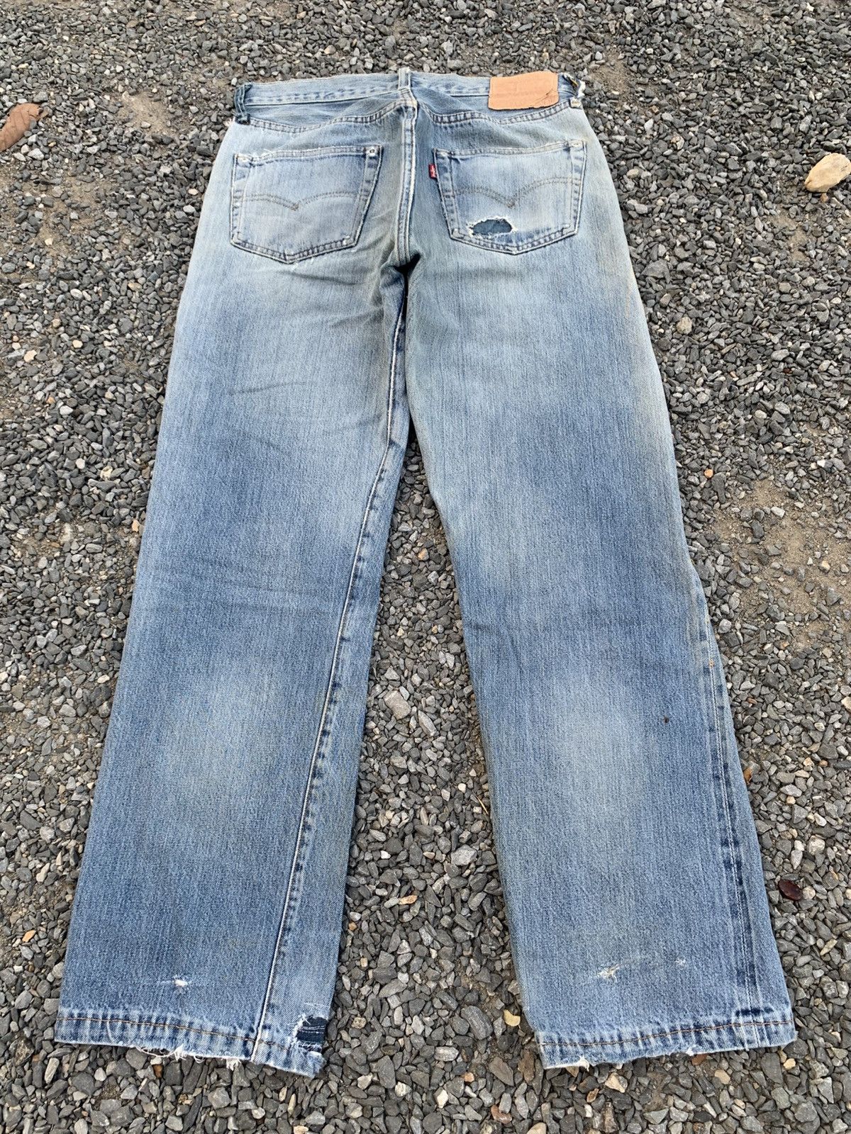 Levi's Vintage Clothing VINTAGE LEVI'S 501 BIG E #555 SELVEDGE DISTRESSED DENIM Size US 30 / EU 46 - 4 Thumbnail