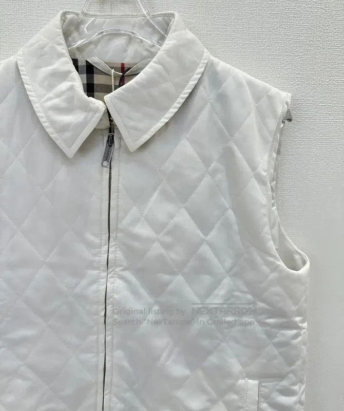 Burberry Burberry White Cotton Quilted Short Down Jacket. Size XS / US 0-2 / IT 36-38 - 4 Thumbnail