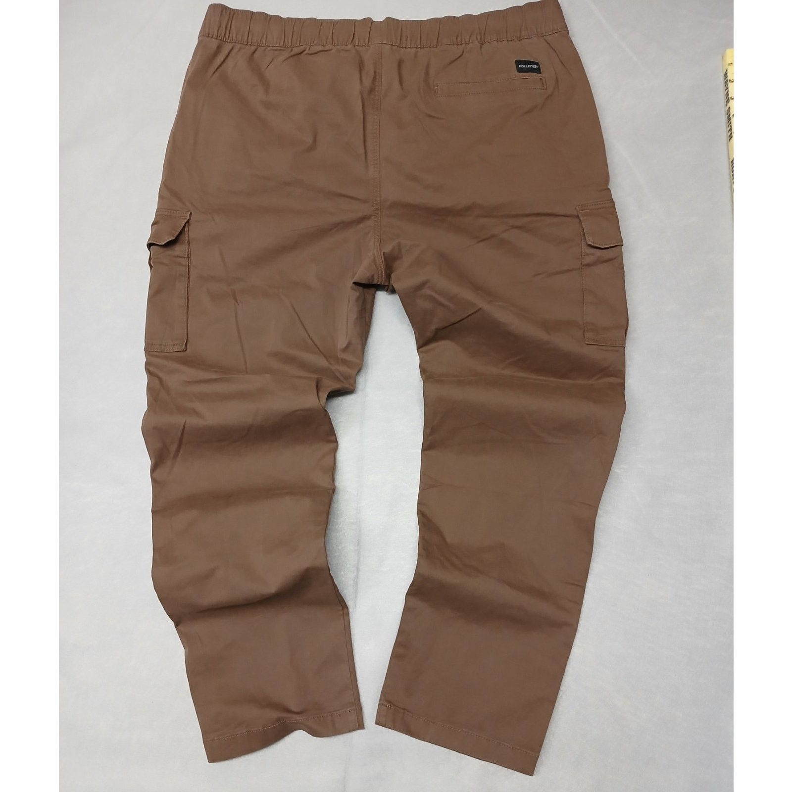 Hollister Hollister Slim Cargo Epic Flex Brown (2XL) String Pants Size US 38 / EU 54 - 7 Thumbnail
