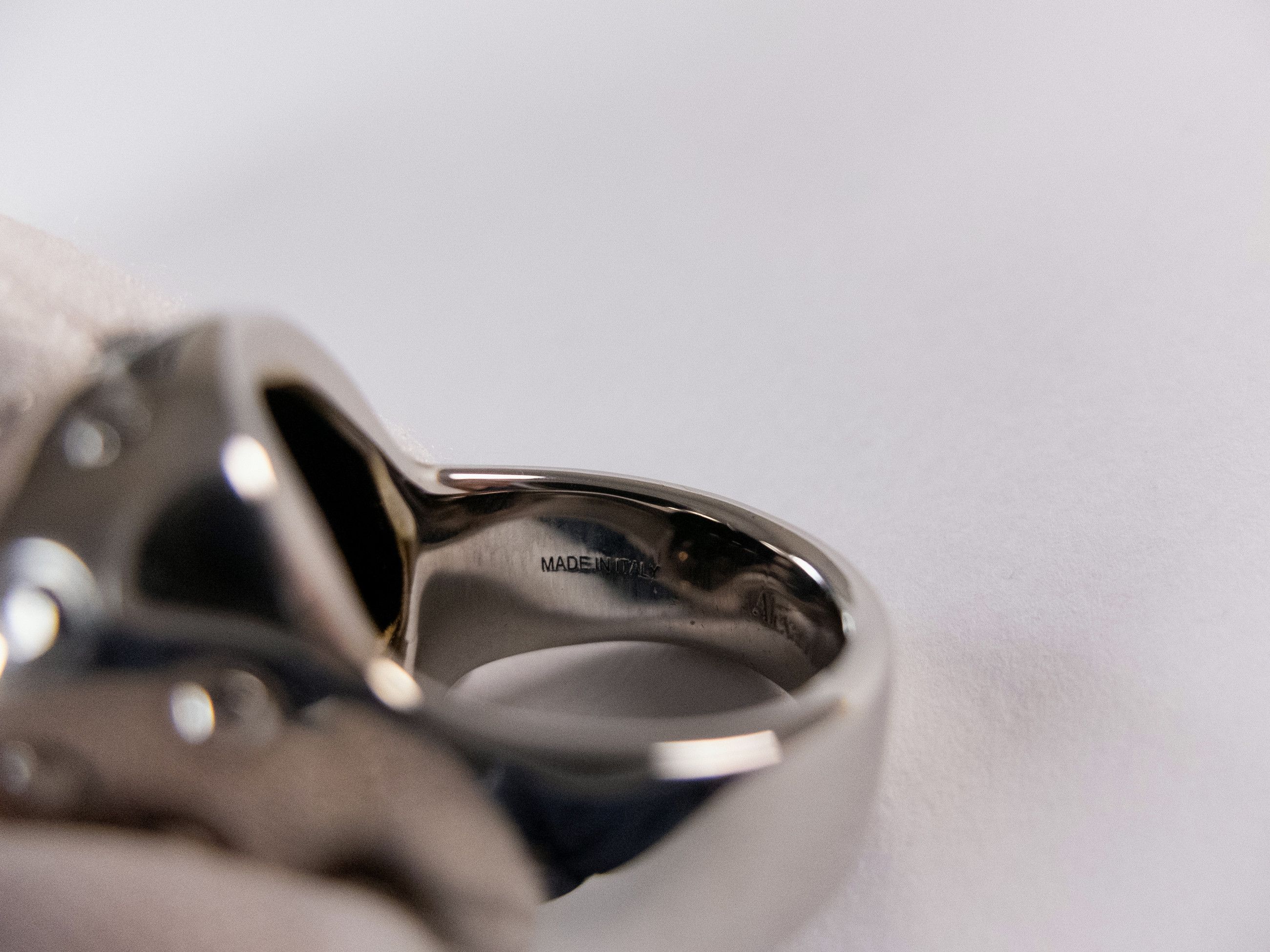 Alexander McQueen ALEXANDER MCQUEEN silver tone metal giant skull ring 9 19 q Size ONE SIZE - 9 Thumbnail